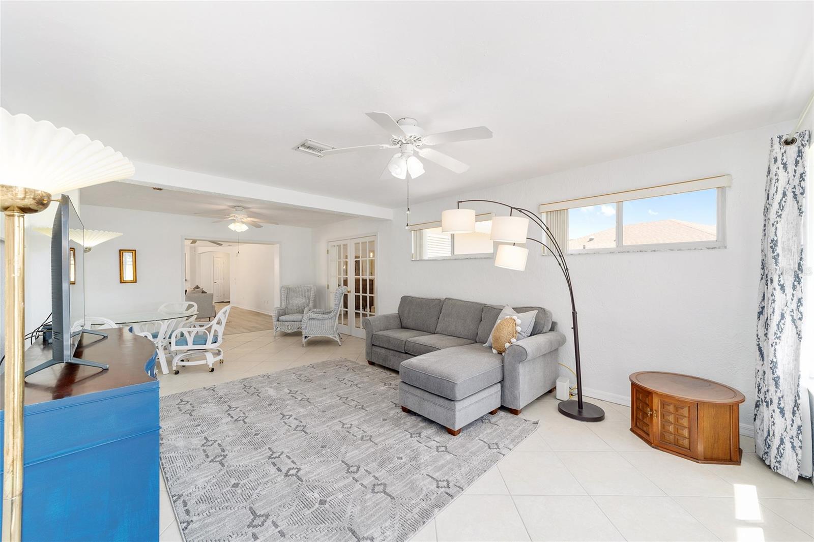1132 BERNARDO BLVD, THE VILLAGES, FL, 32159