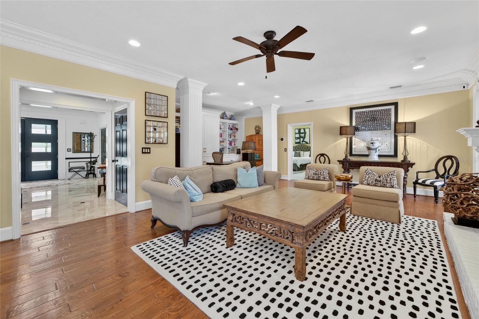 16203 AVILA BLVD, TAMPA, FL, 33613