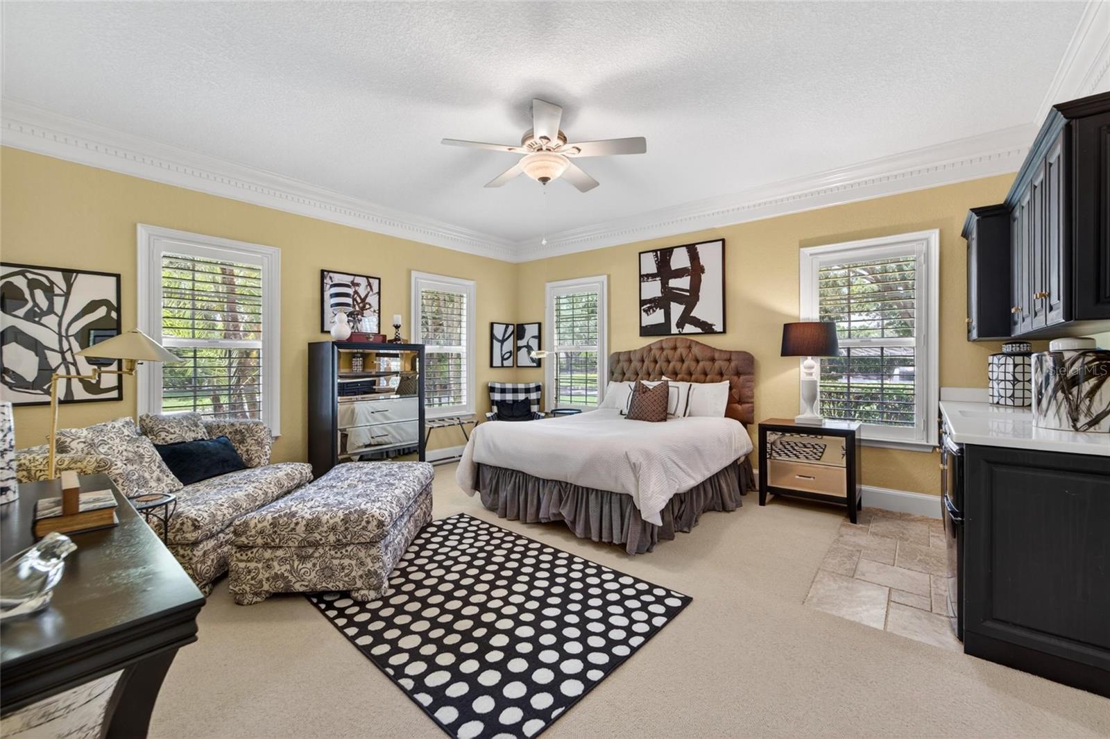 16203 AVILA BLVD, TAMPA, FL, 33613