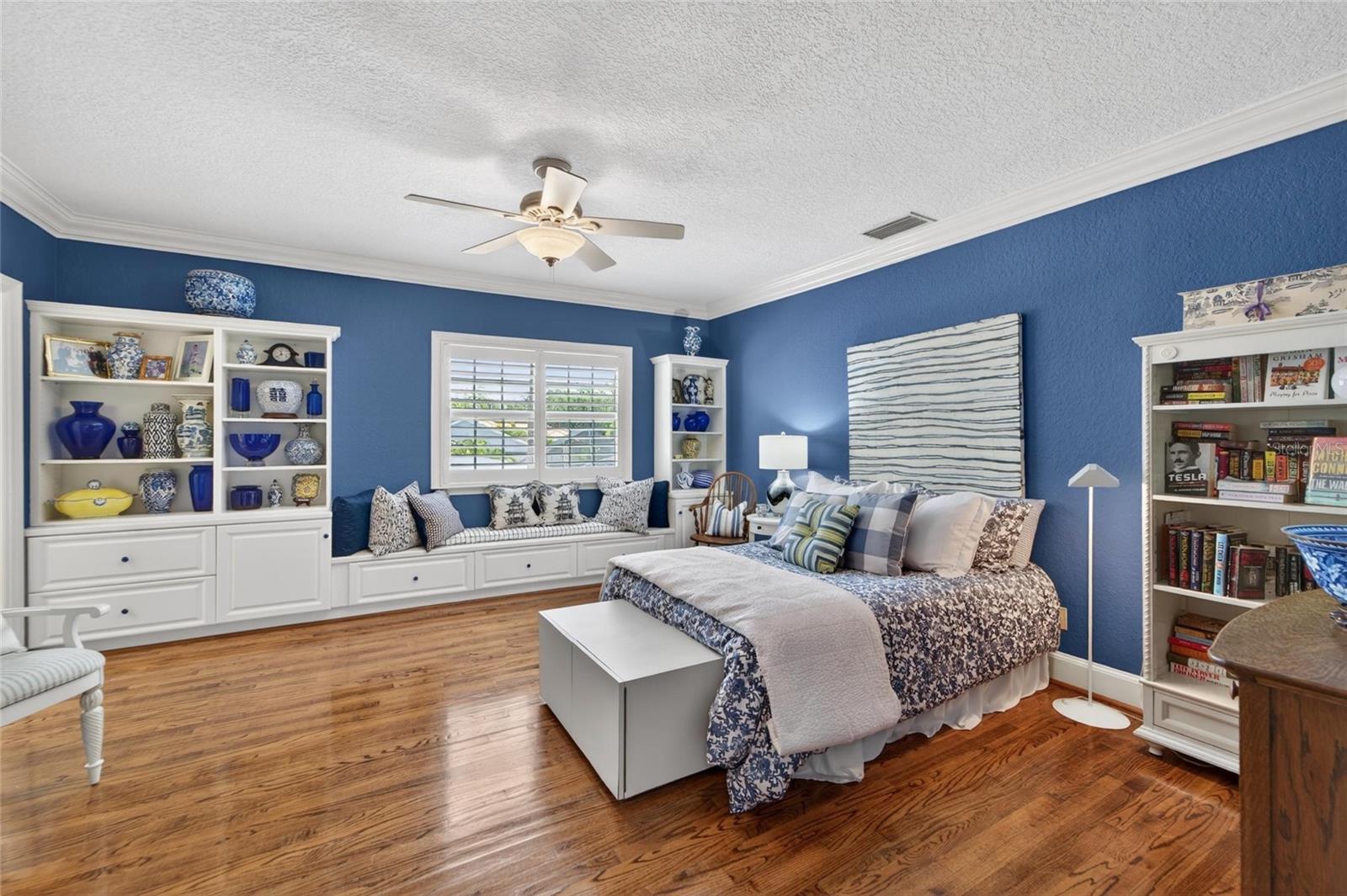 16203 AVILA BLVD, TAMPA, FL, 33613