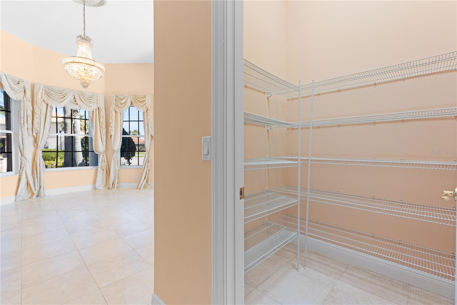 10603 CAYMAN ISLE CT, TAMPA, FL, 33647