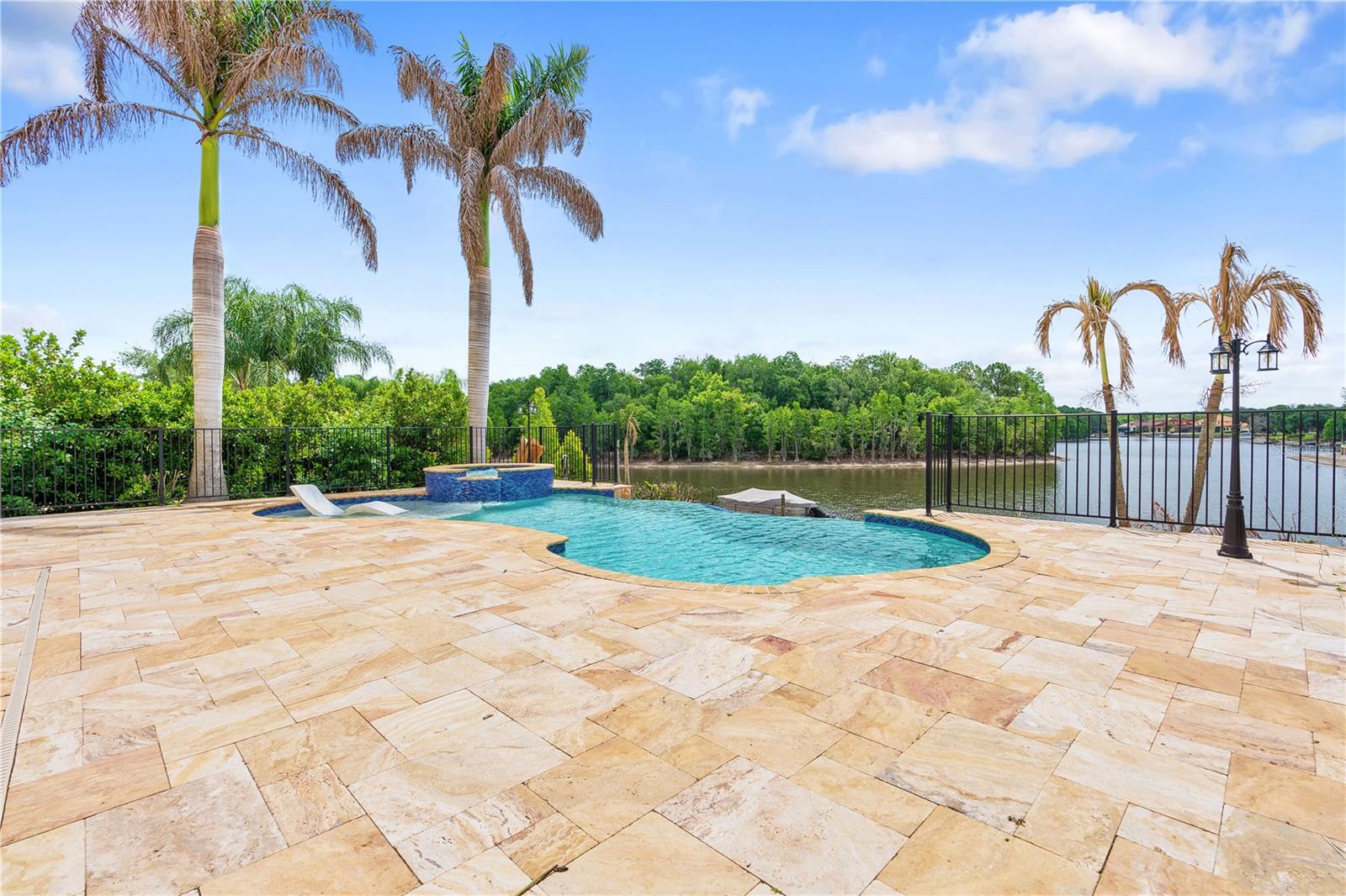 10603 CAYMAN ISLE CT, TAMPA, FL, 33647