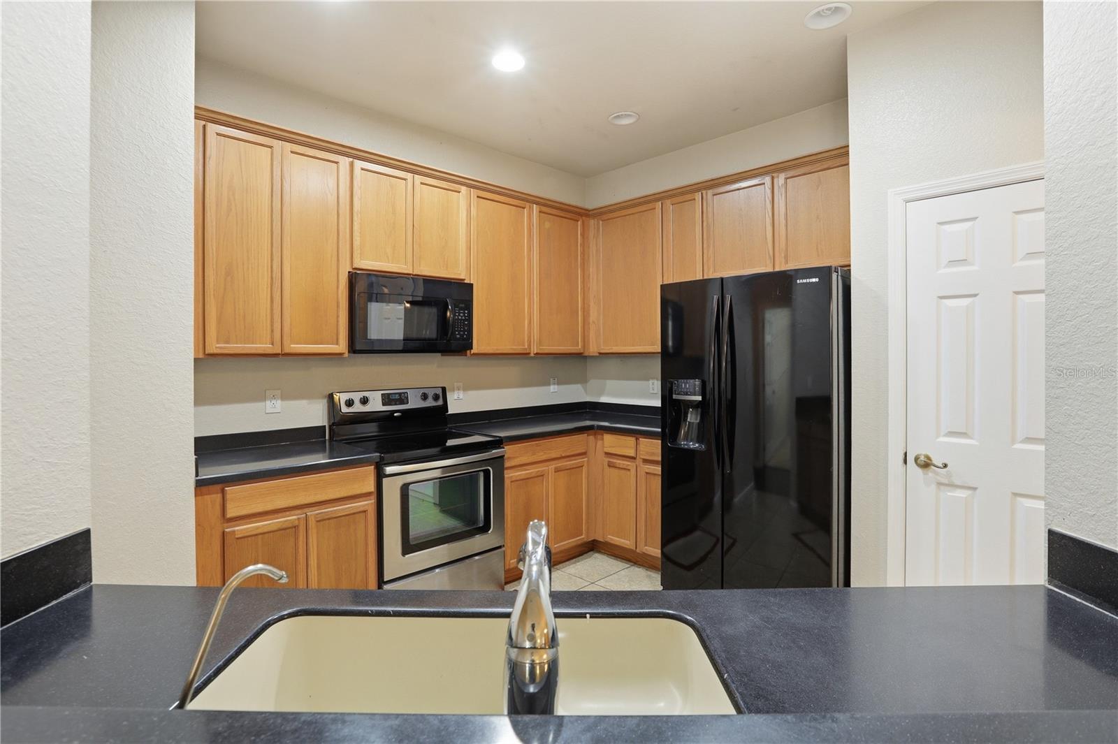 3001 LAUREL RUN LN #204, KISSIMMEE, FL, 34741