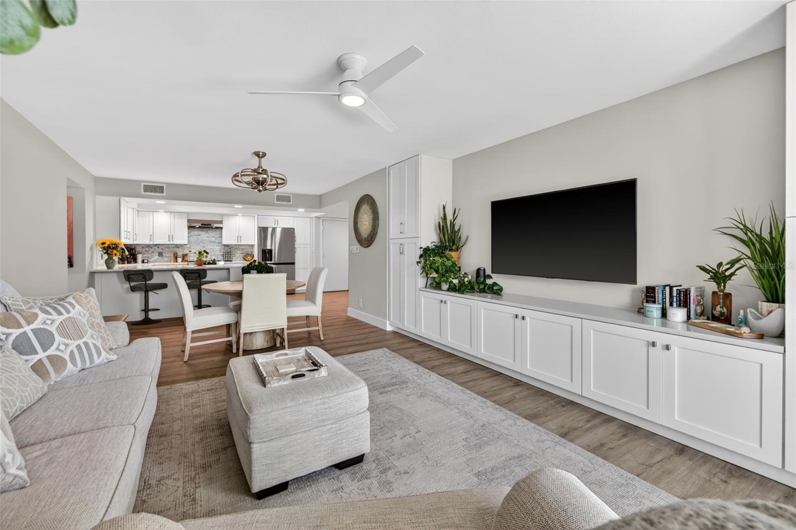 100 OAKMONT LN #107 & 108, BELLEAIR, FL, 33756