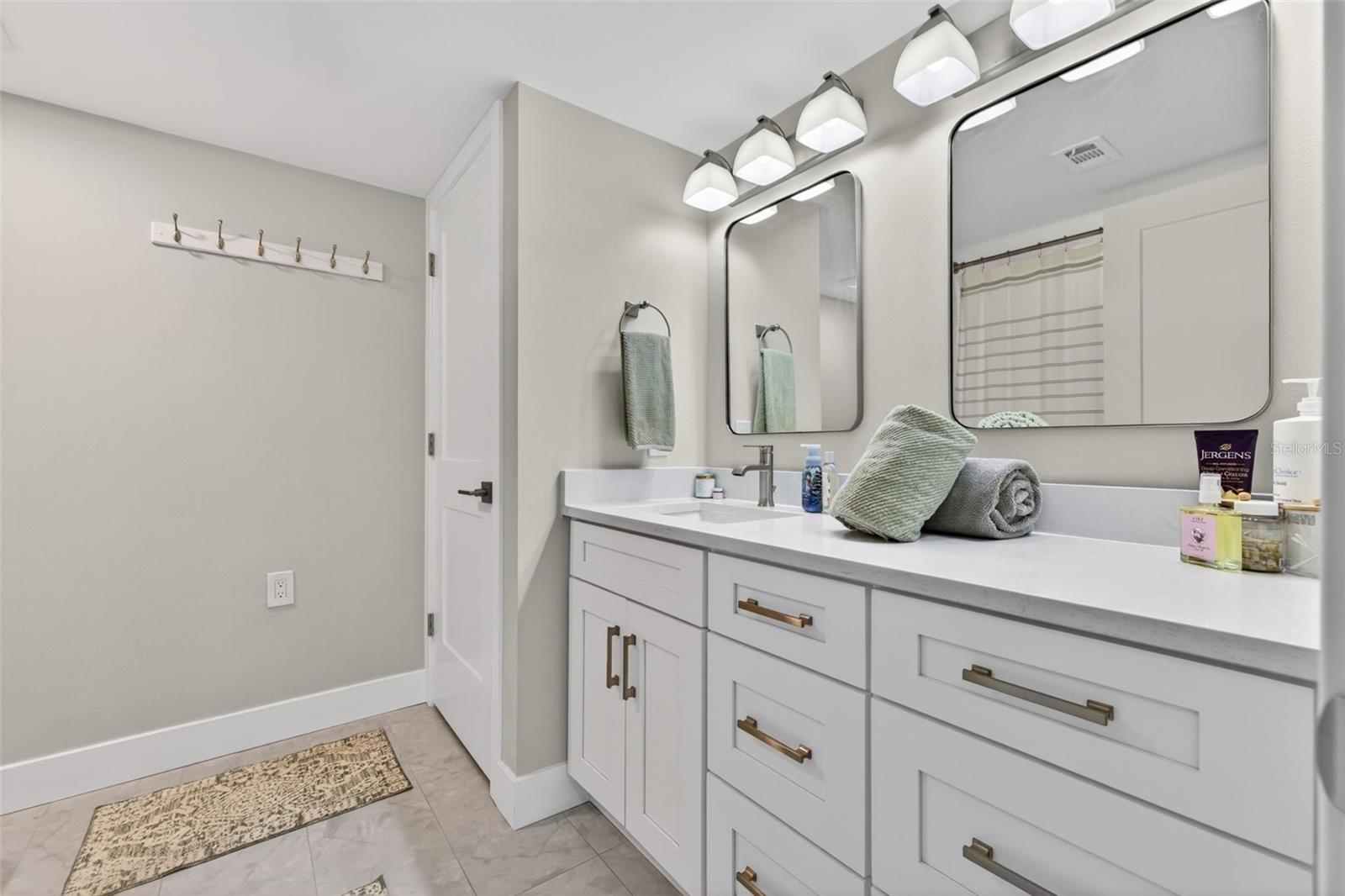 100 OAKMONT LN #107 & 108, BELLEAIR, FL, 33756