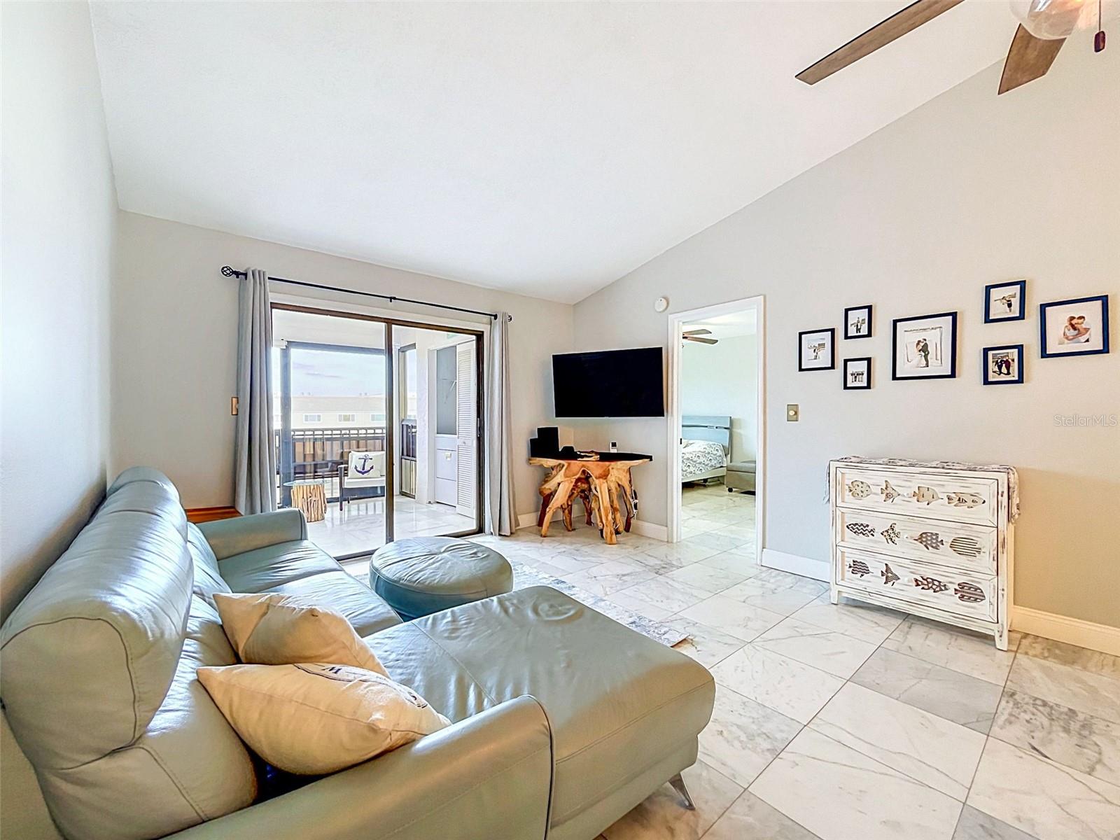 460 S PAULA DR #107, DUNEDIN, FL, 34698