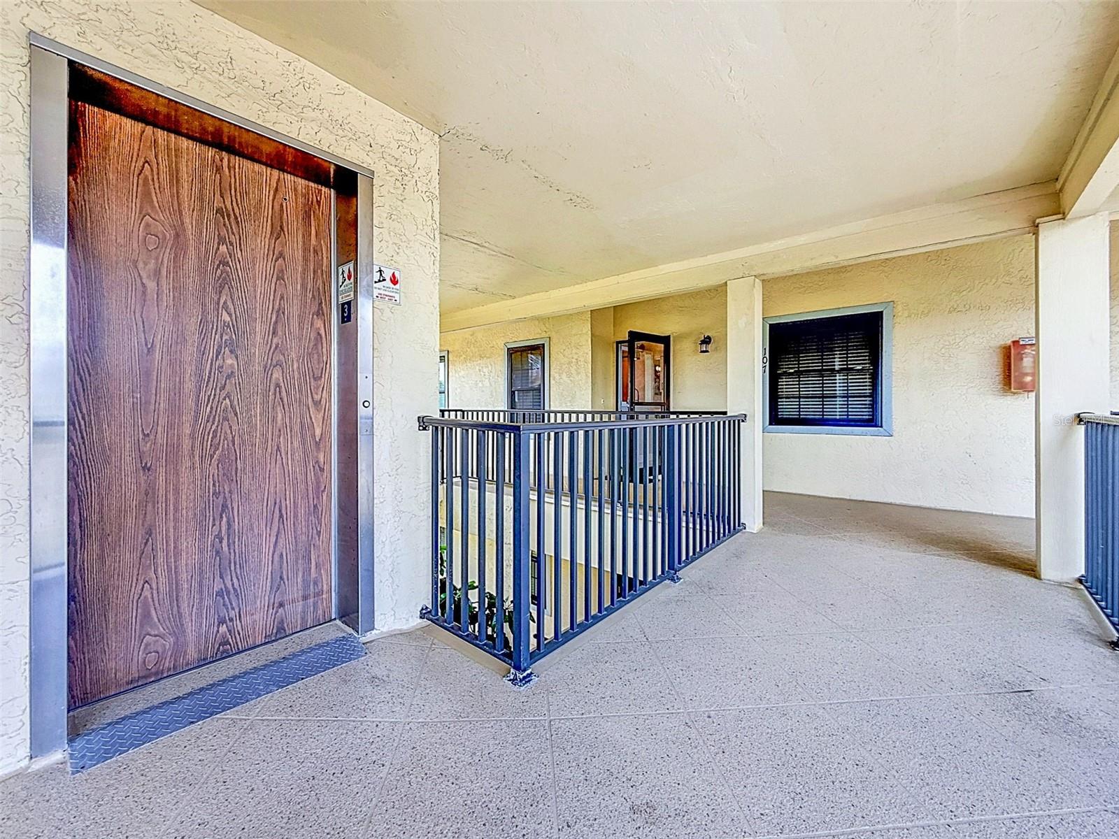 460 S PAULA DR #107, DUNEDIN, FL, 34698