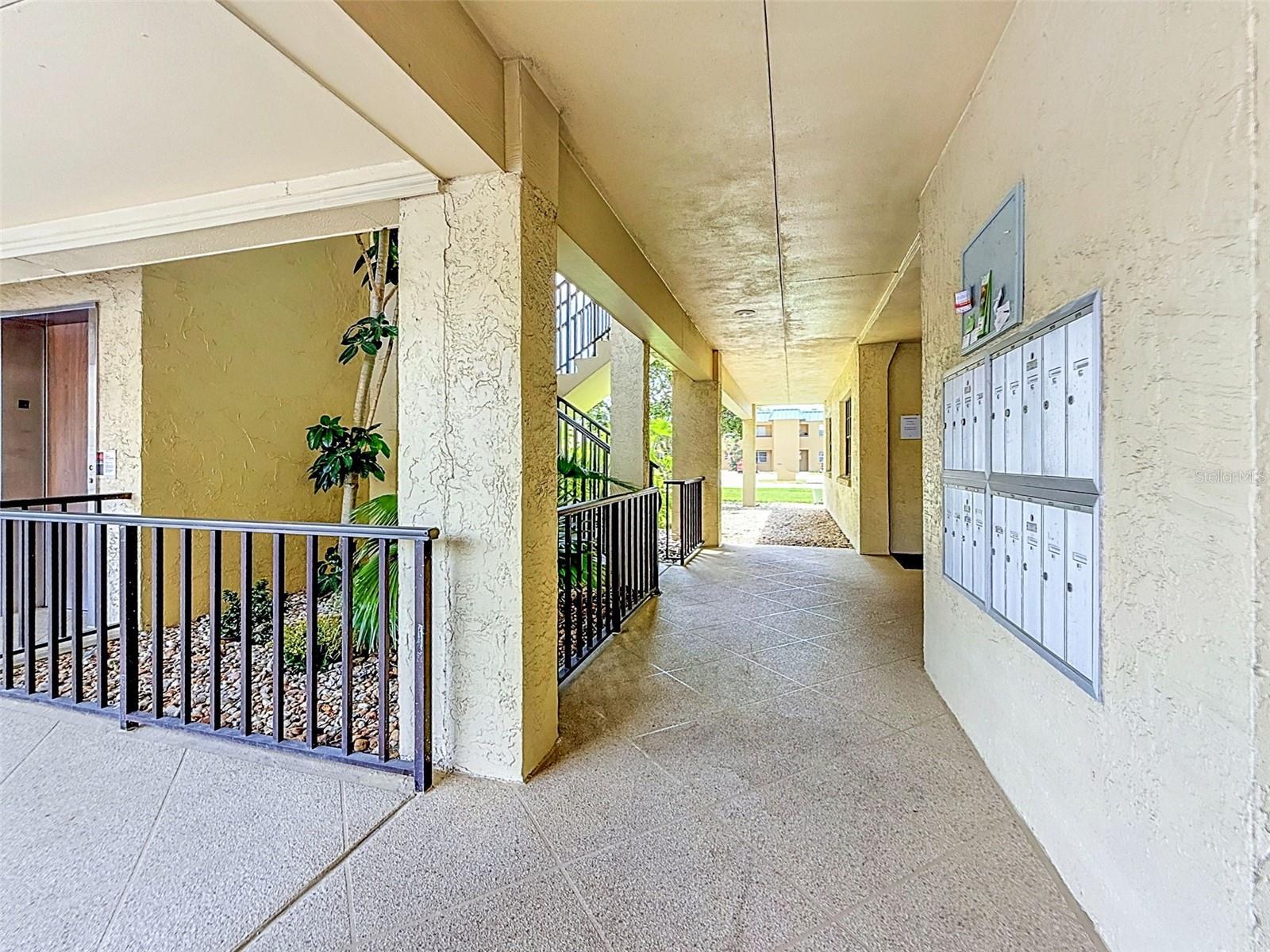 460 S PAULA DR #107, DUNEDIN, FL, 34698