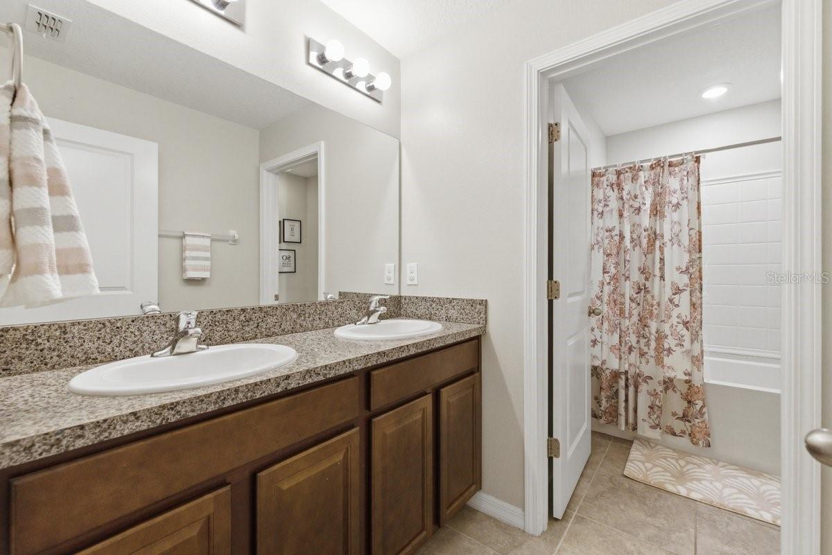 5027 BRICKWOOD RISE DR, WIMAUMA, FL, 33598