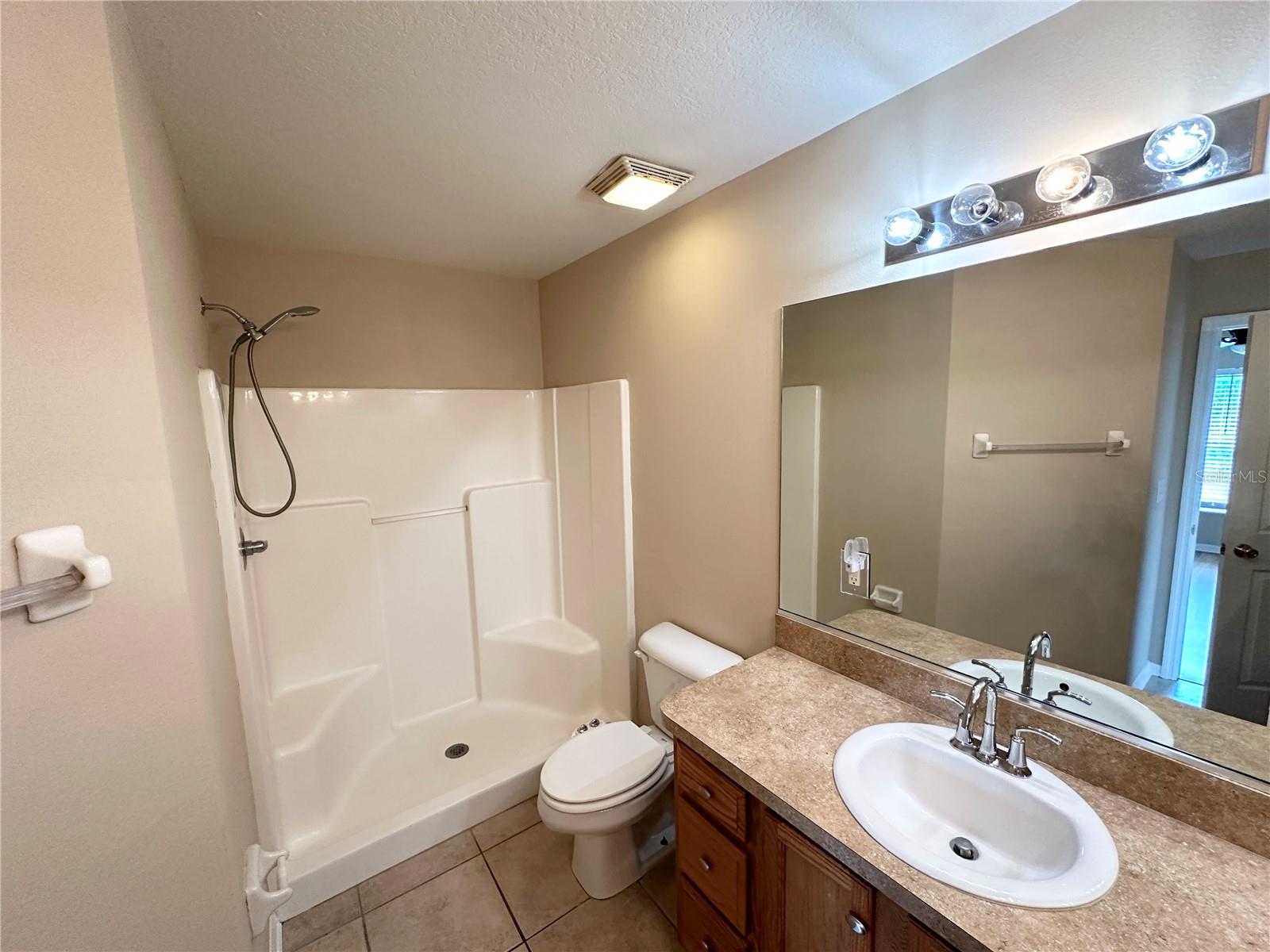 36 PORT ROYAL DR, PALM COAST, FL, 32164