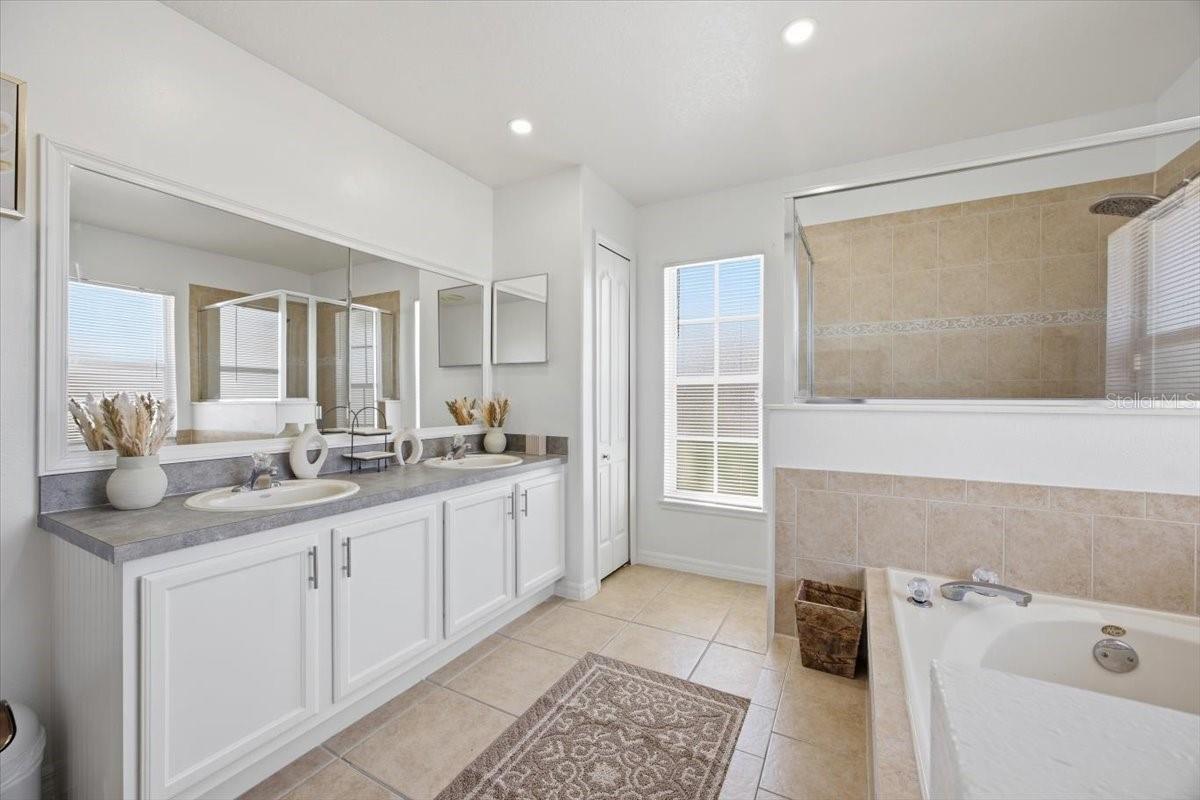 437 GRAND RESERVE DR, DAVENPORT, FL, 33837