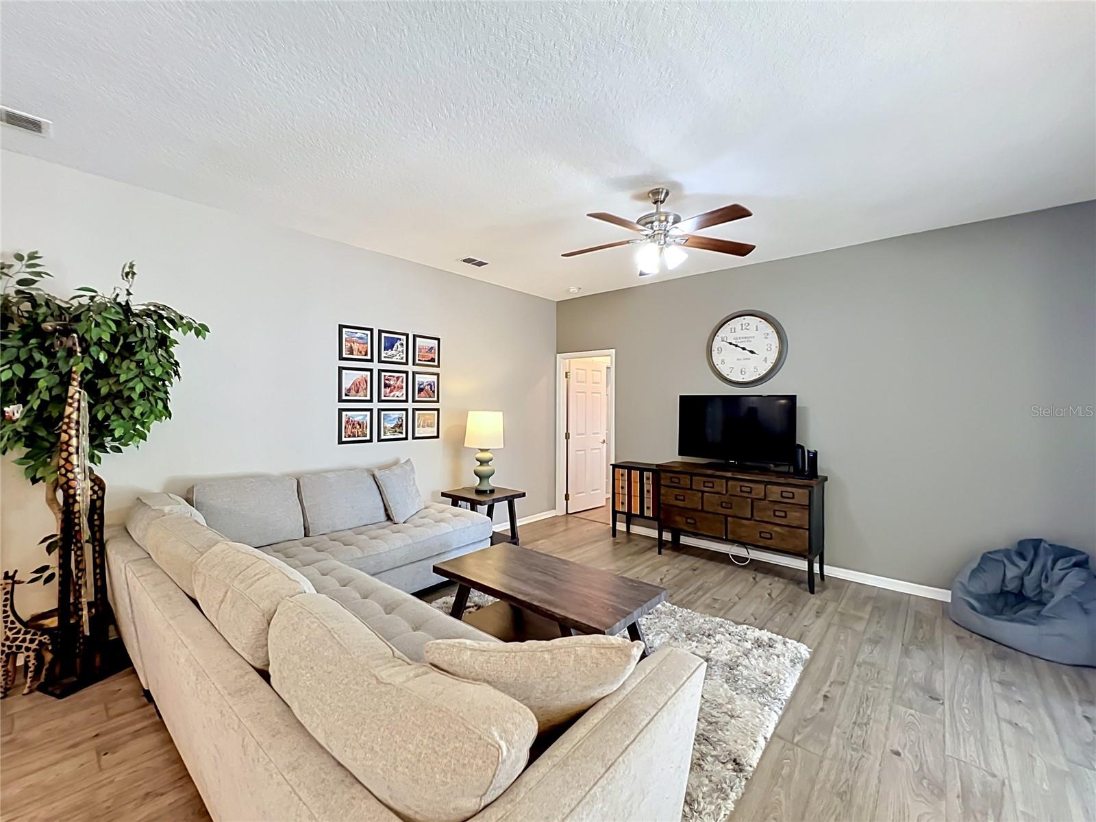 3755 FALLSCREST CIR, CLERMONT, FL, 34711