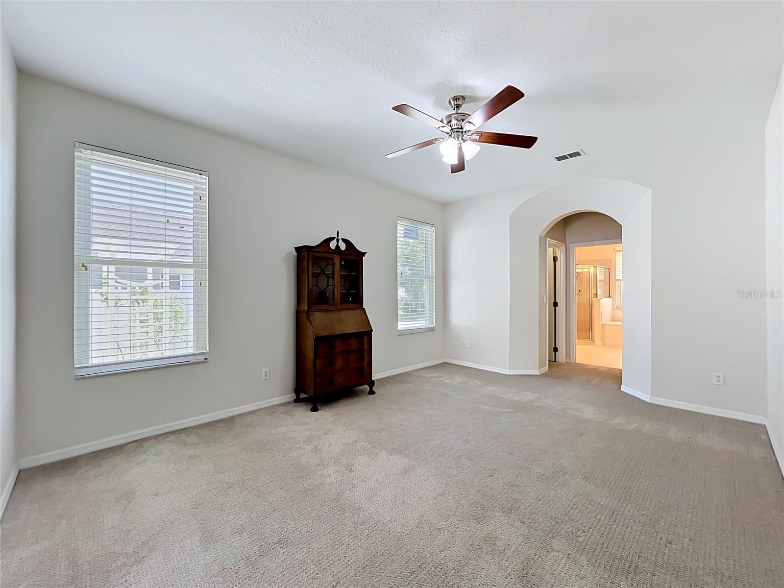 3755 FALLSCREST CIR, CLERMONT, FL, 34711