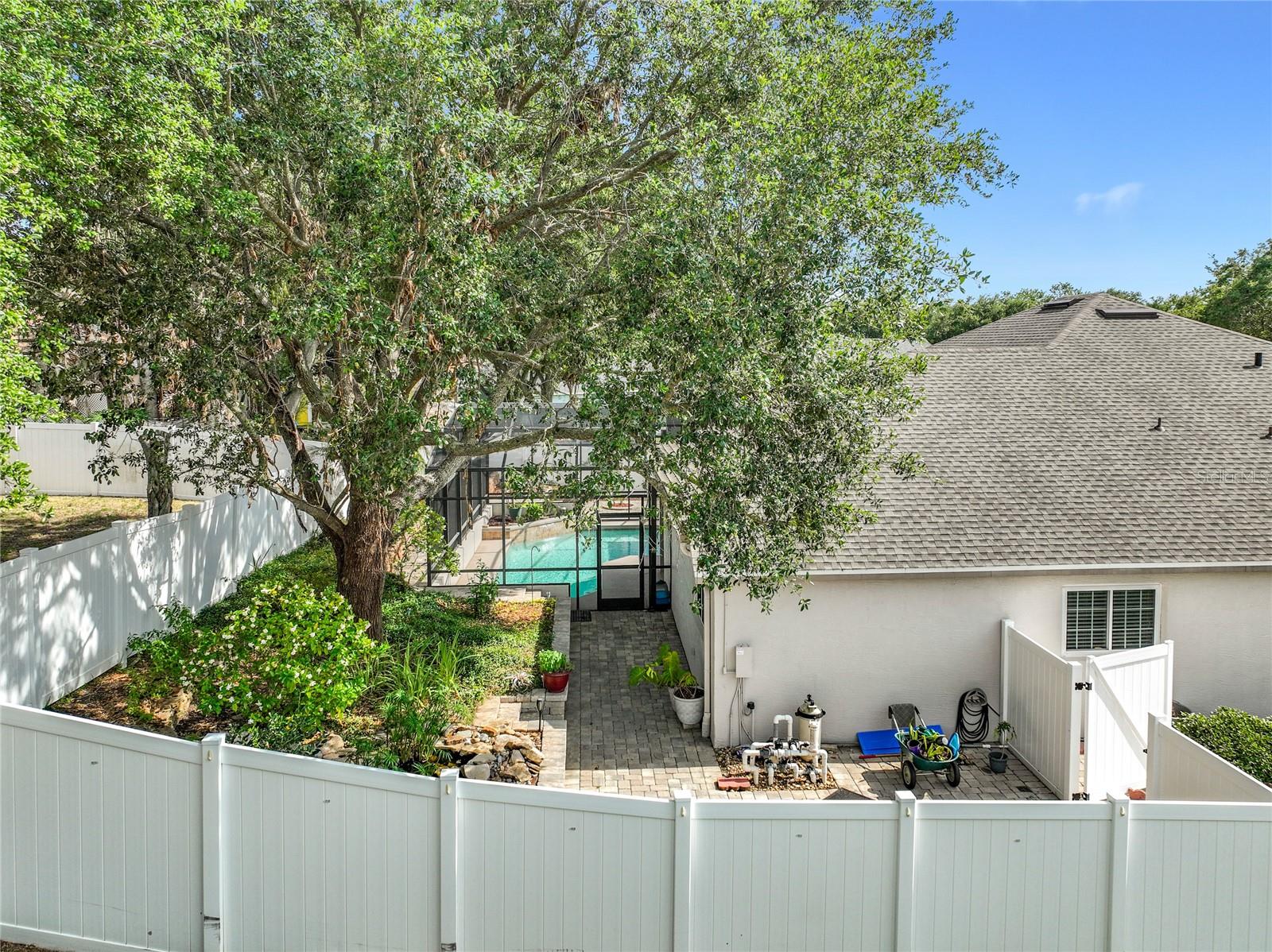 3755 FALLSCREST CIR, CLERMONT, FL, 34711