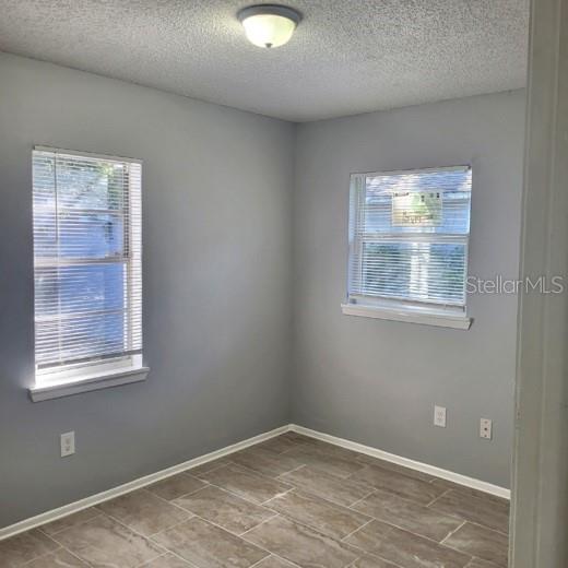 8215 KLONDYKE ST #B, TAMPA, FL, 33604
