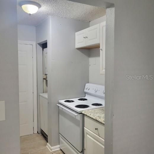 8215 KLONDYKE ST #B, TAMPA, FL, 33604