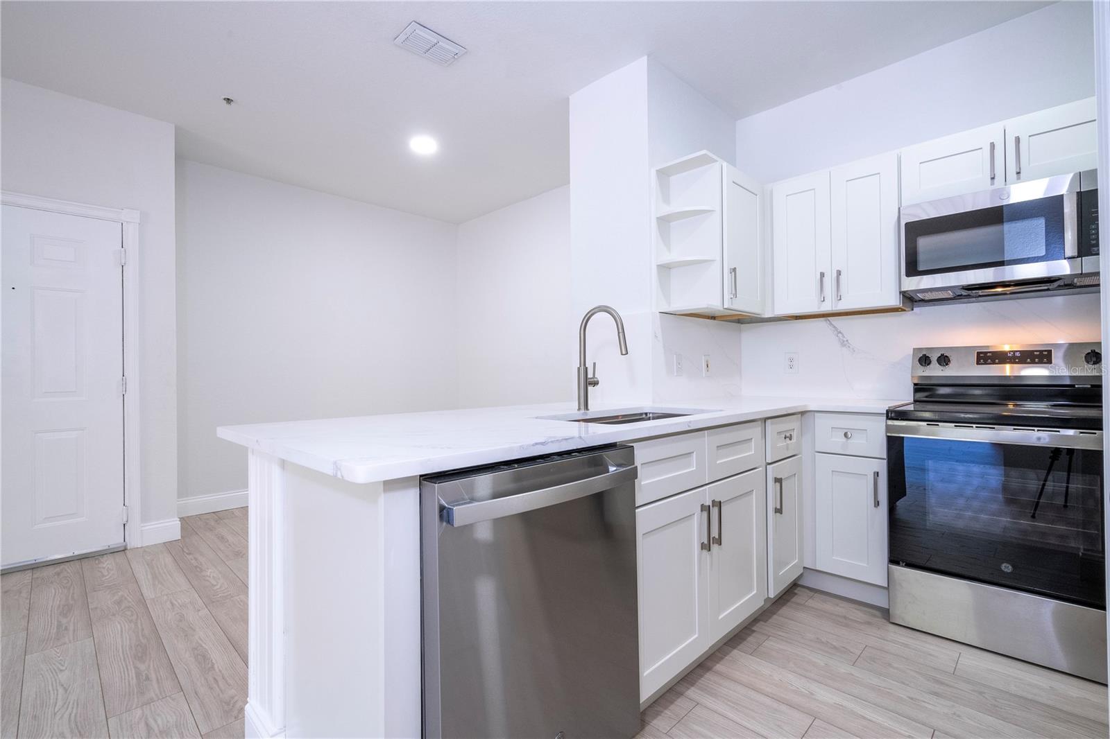 1375 LAKE SHADOW CIR #11103, MAITLAND, FL, 32751