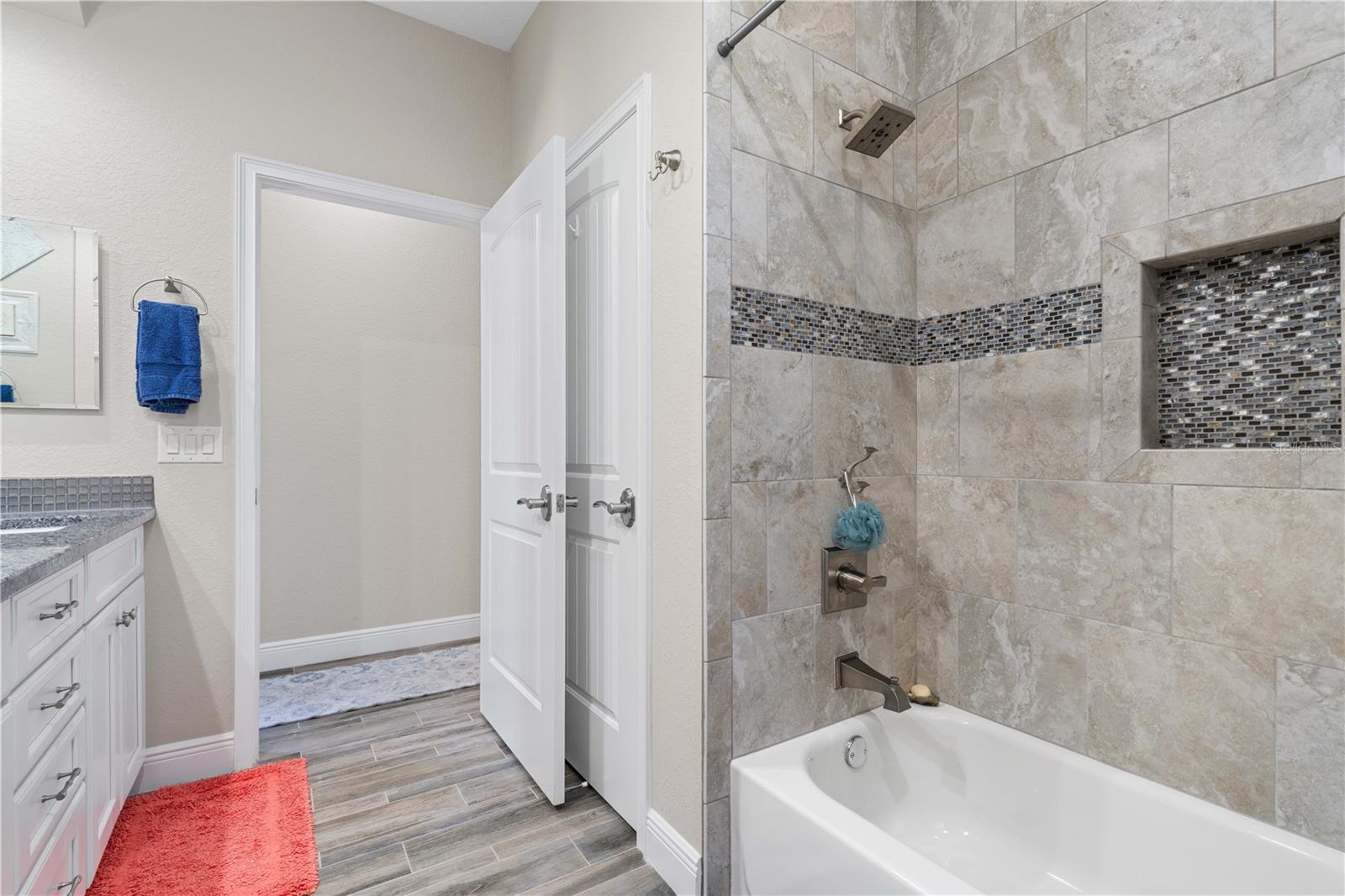 15156 LEIPZIG CIR, PORT CHARLOTTE, FL, 33981
