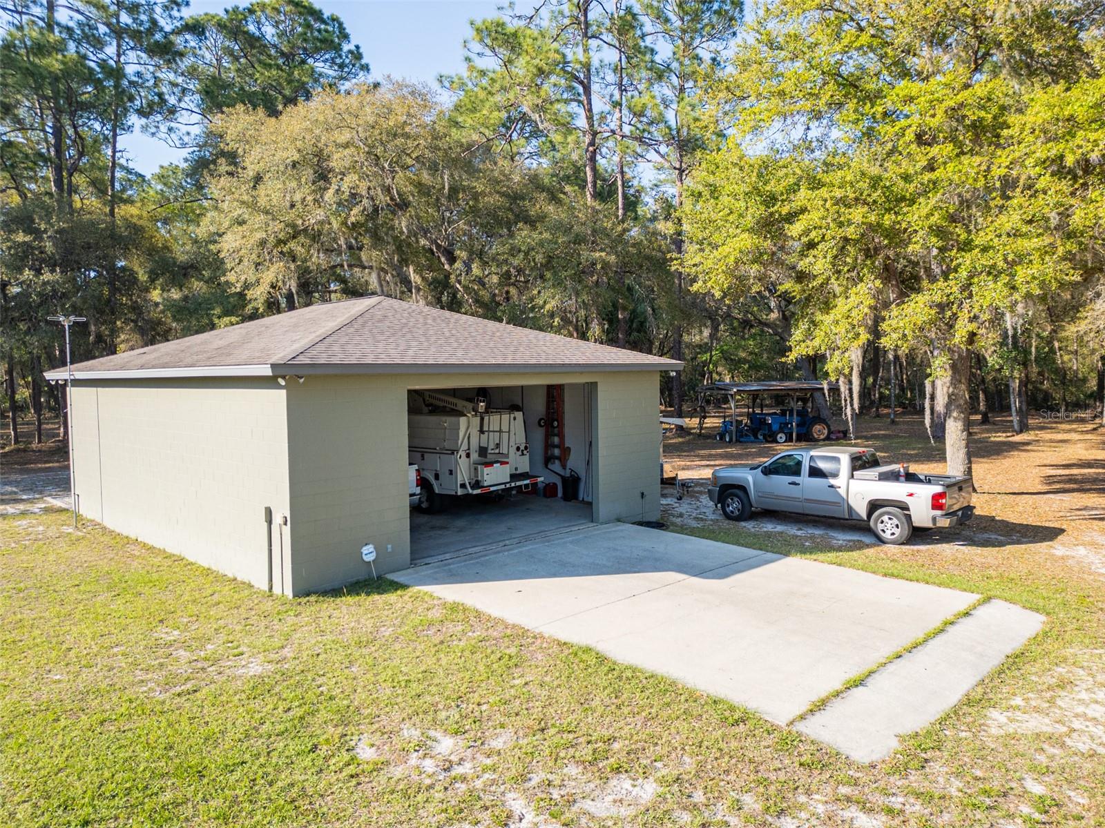 8600 NE 147TH AVENUE RD, SILVER SPRINGS, FL, 34488