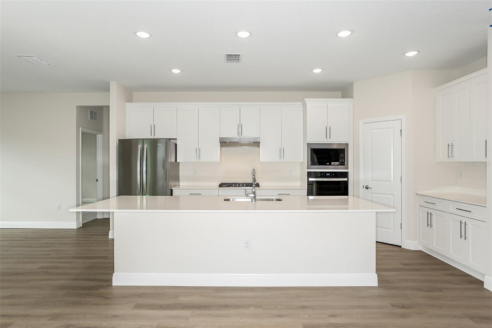 33577 TWILIGHT SEA PL, DADE CITY, FL, 33525