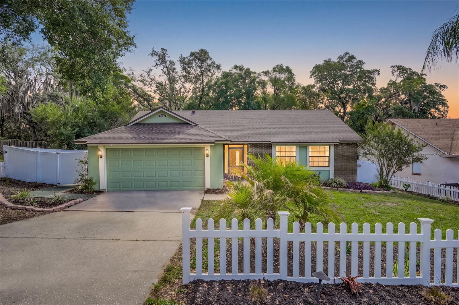 5933 GROVELINE DR, ORLANDO, FL, 32810