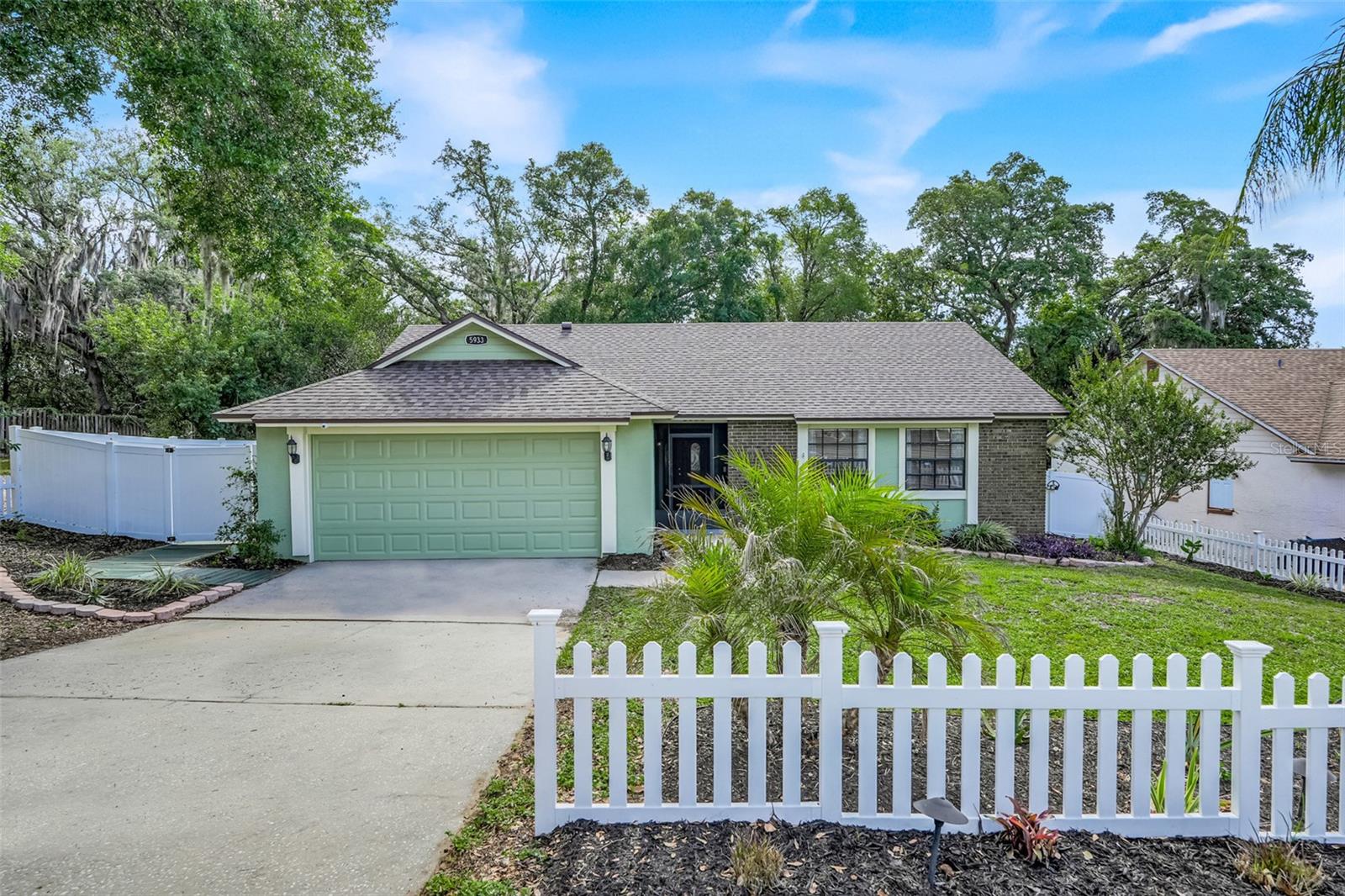 5933 GROVELINE DR, ORLANDO, FL, 32810