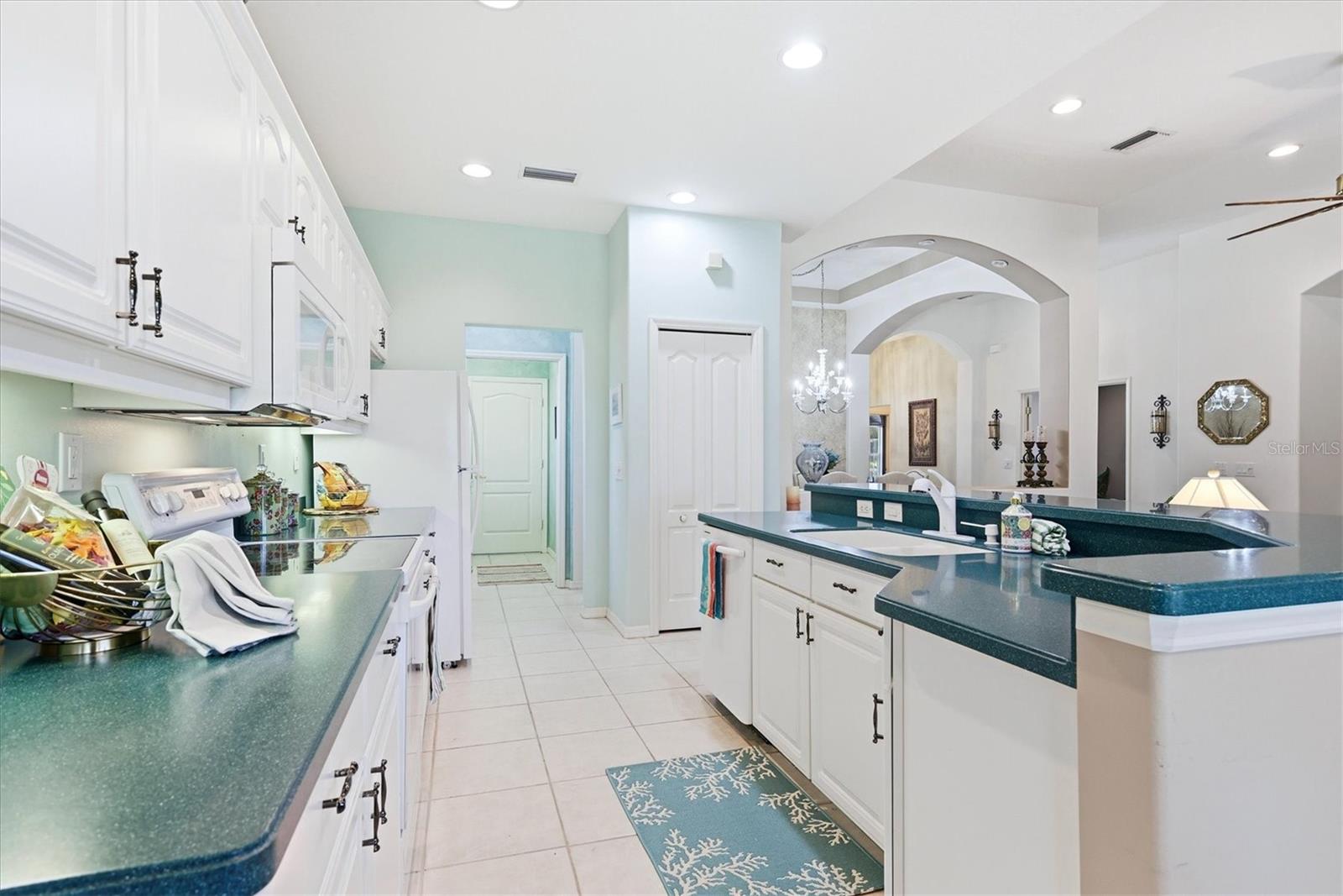3593 WHISPERING OAKS DR, NORTH PORT, FL, 34287