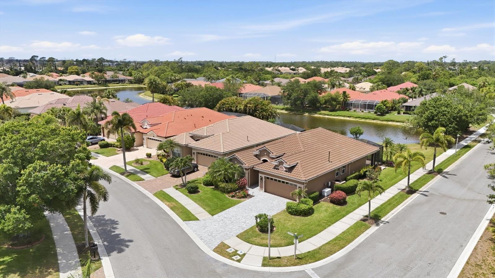 3593 WHISPERING OAKS DR, NORTH PORT, FL, 34287