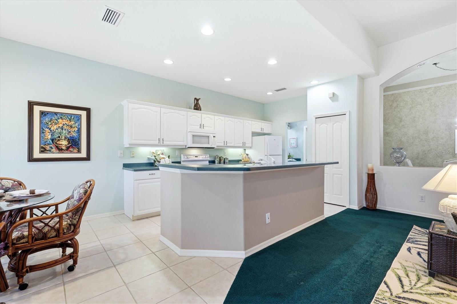 3593 WHISPERING OAKS DR, NORTH PORT, FL, 34287