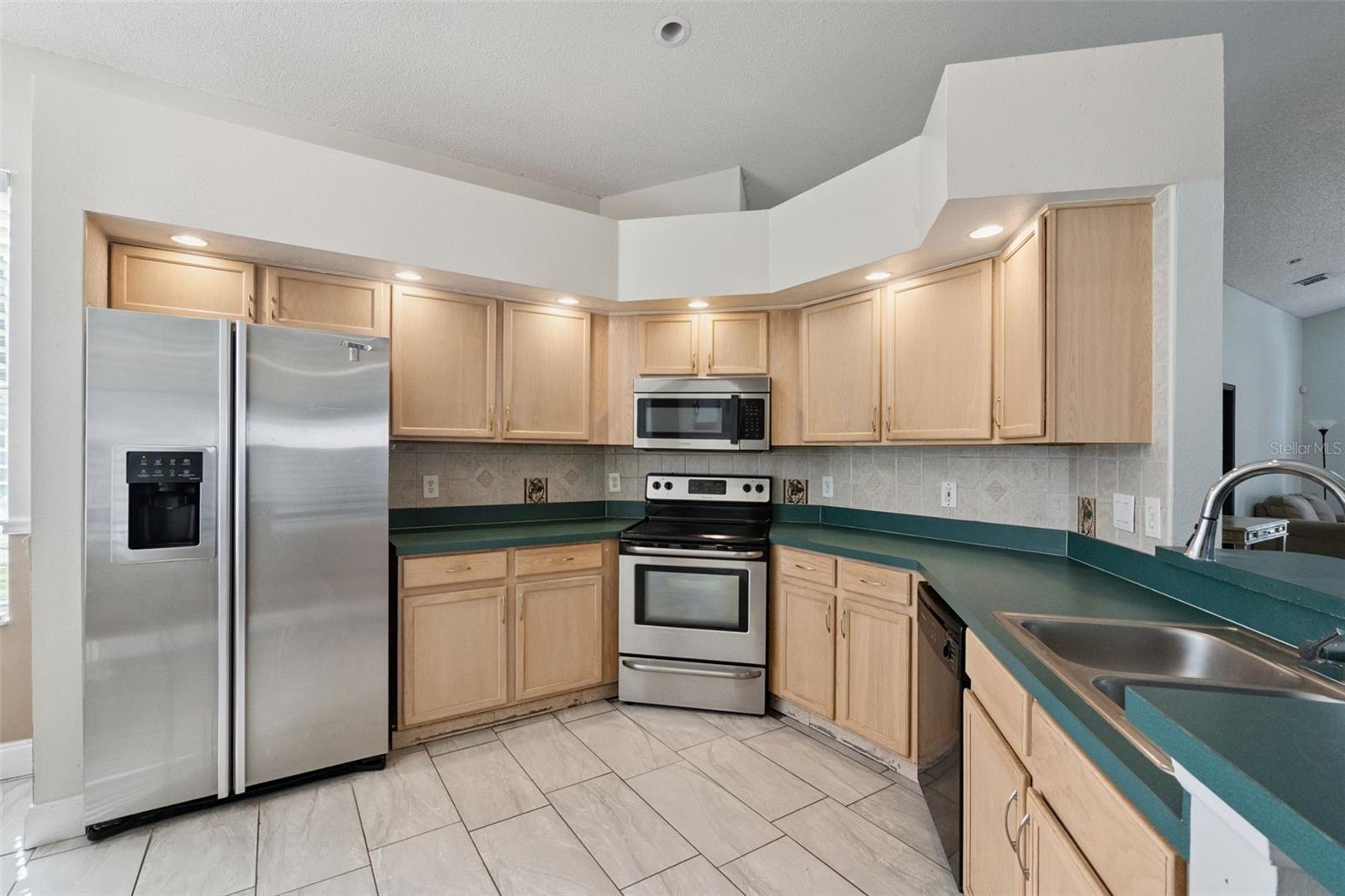 1728 BROOK HOLLOW DR, ORLANDO, FL, 32824