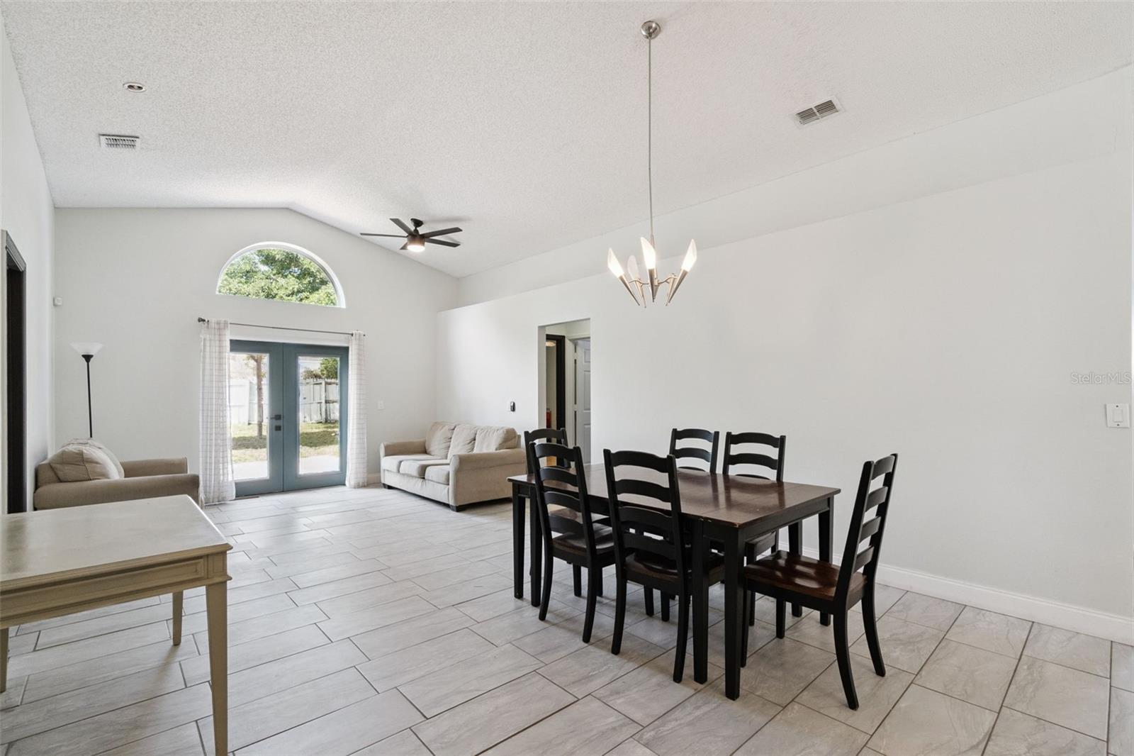 1728 BROOK HOLLOW DR, ORLANDO, FL, 32824