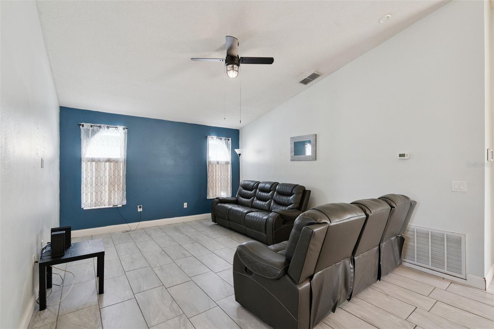 1728 BROOK HOLLOW DR, ORLANDO, FL, 32824