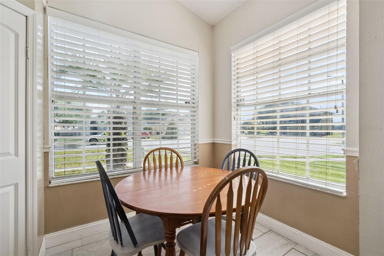 1728 BROOK HOLLOW DR, ORLANDO, FL, 32824
