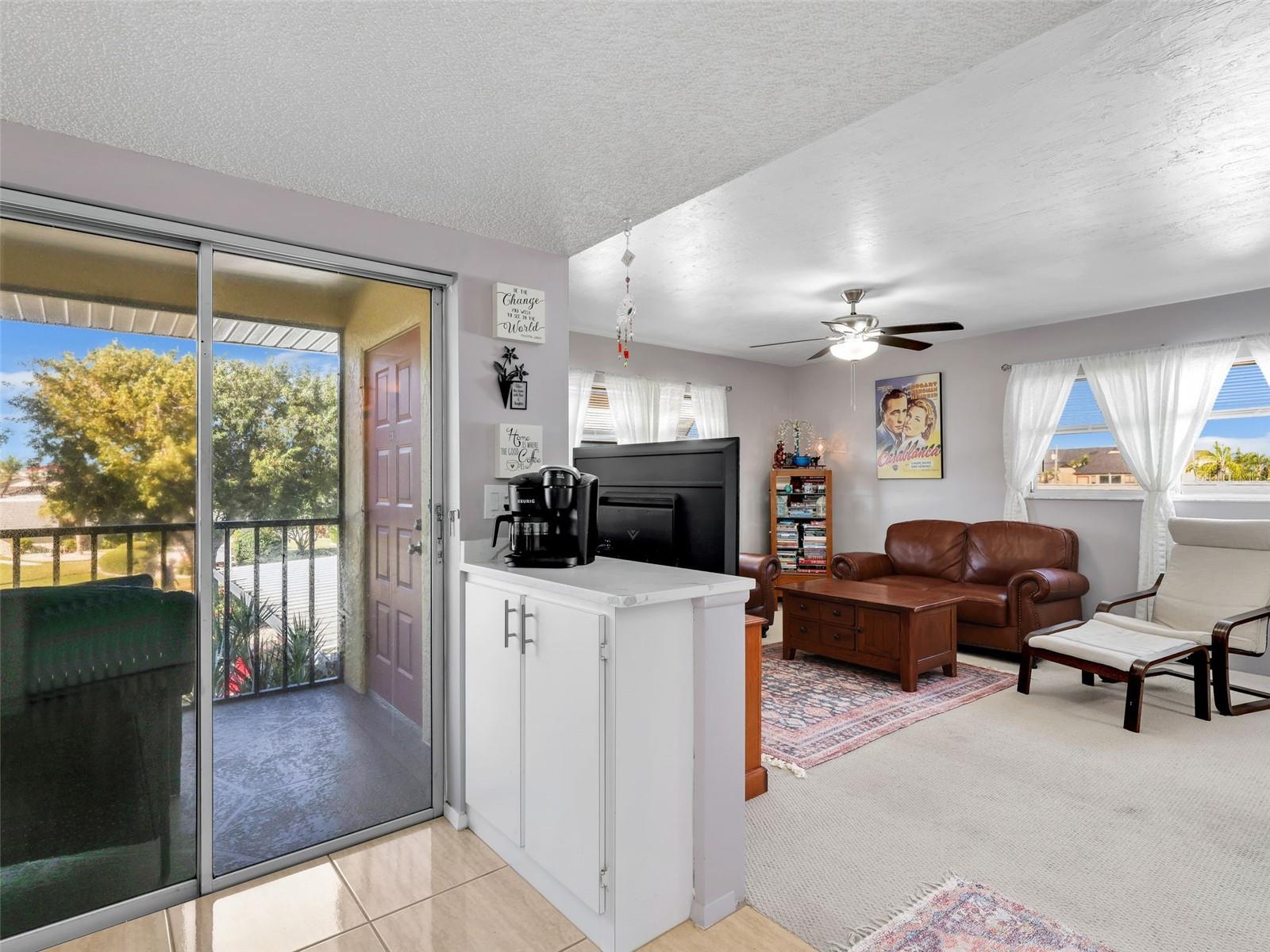 4021 SE 19TH AVE #201, CAPE CORAL, FL, 33904