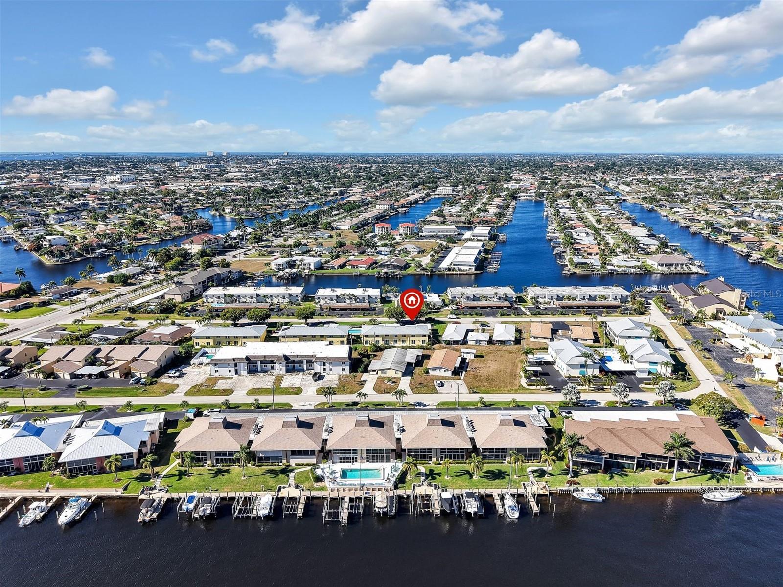 4021 SE 19TH AVE #201, CAPE CORAL, FL, 33904