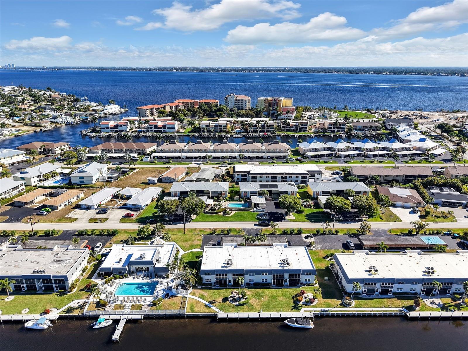 4021 SE 19TH AVE #201, CAPE CORAL, FL, 33904
