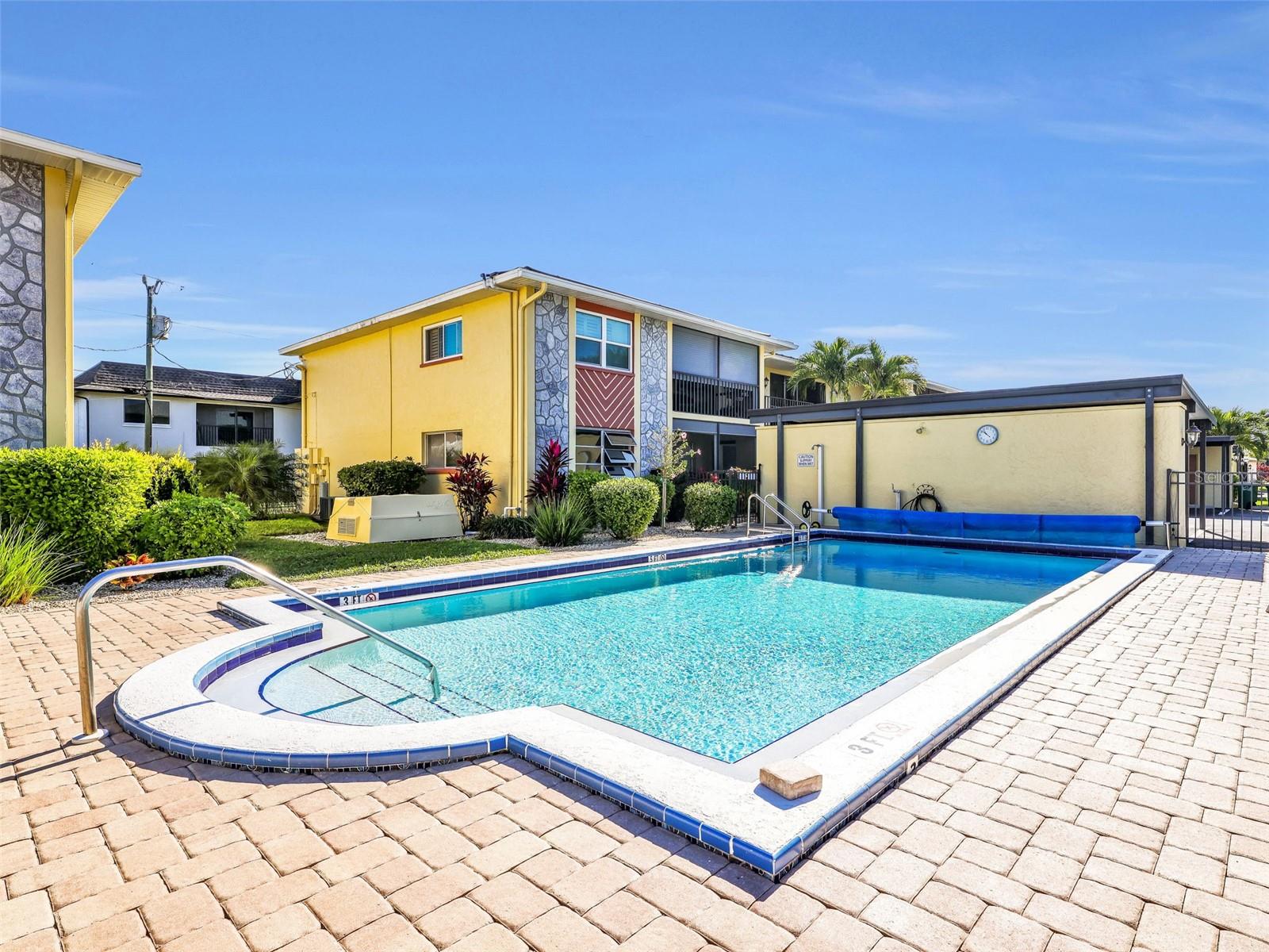 4021 SE 19TH AVE #201, CAPE CORAL, FL, 33904