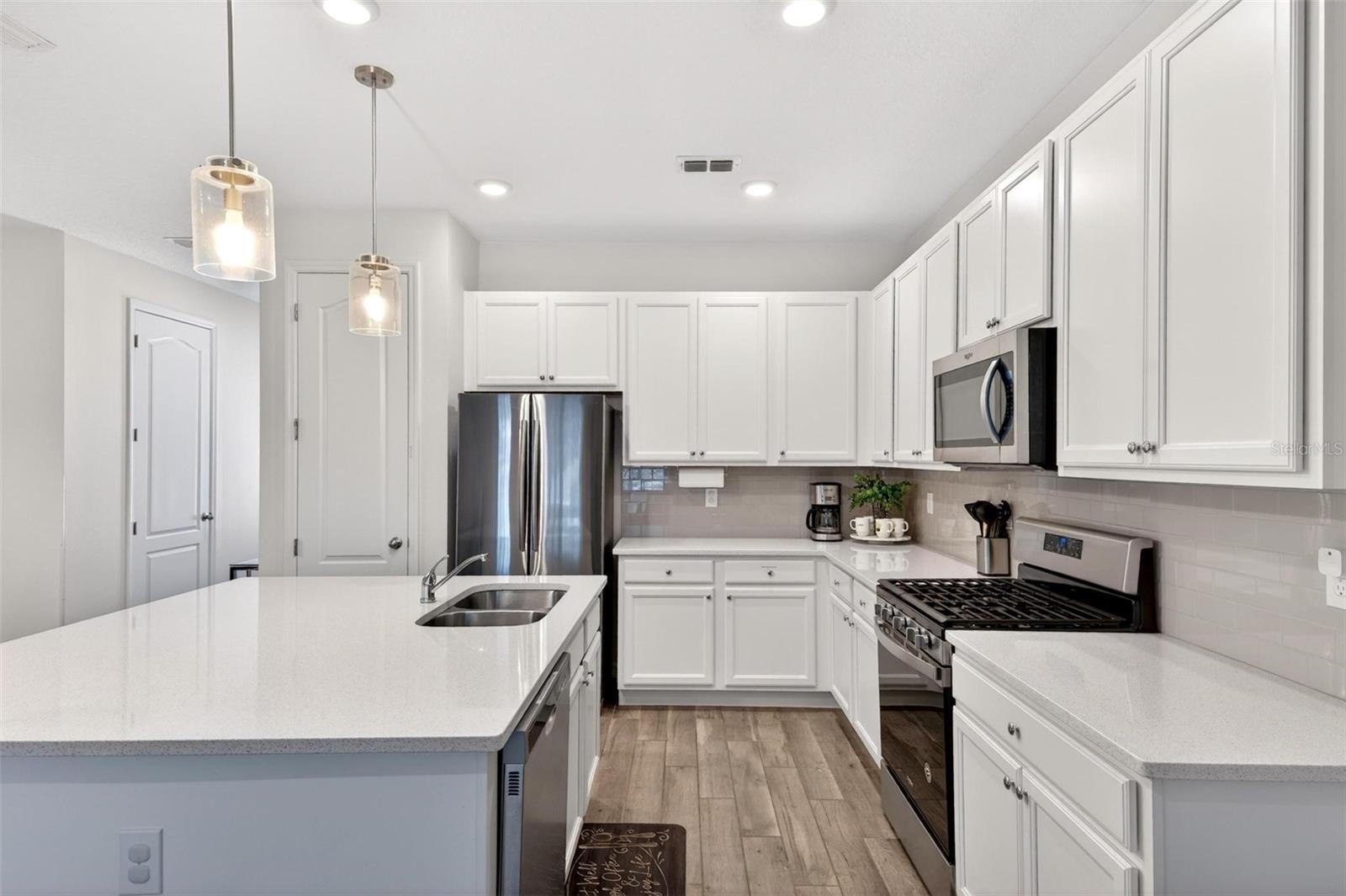 701 BENOI DR, DAVENPORT, FL, 33896