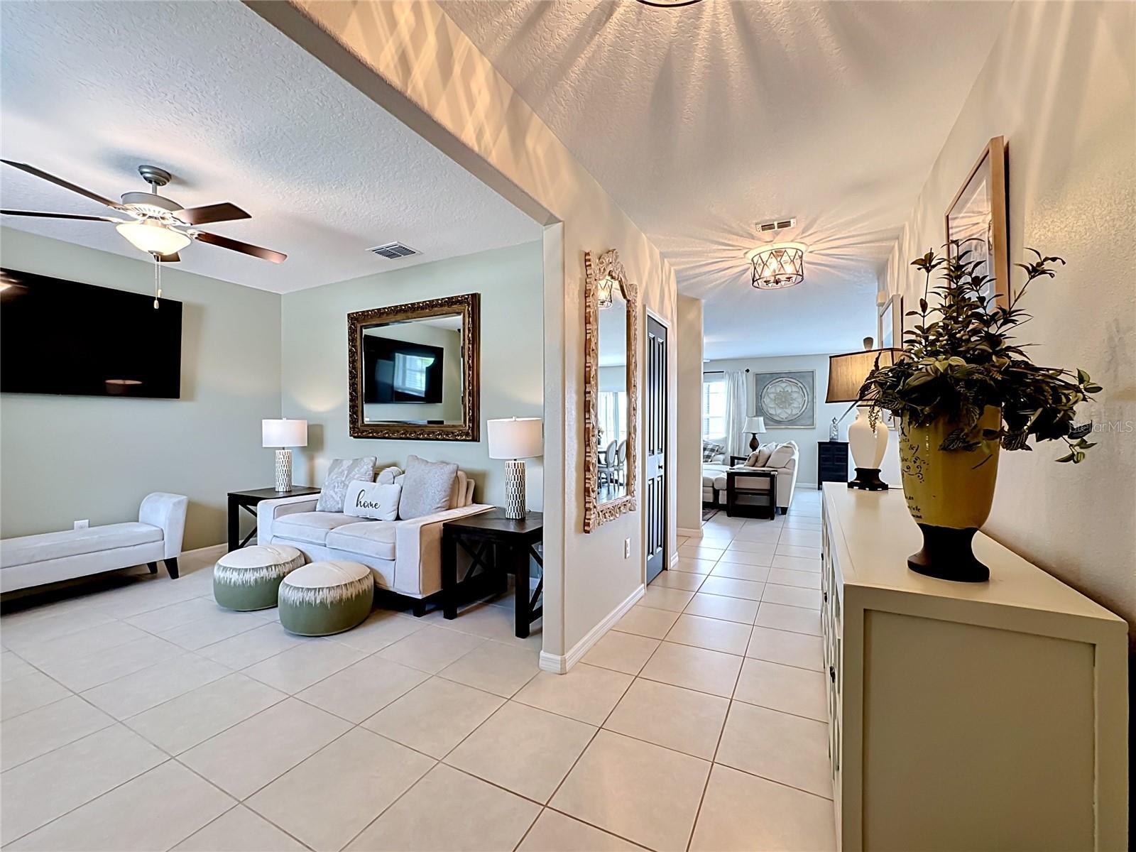 5519 BLUE AZURE DR, WIMAUMA, FL, 33598