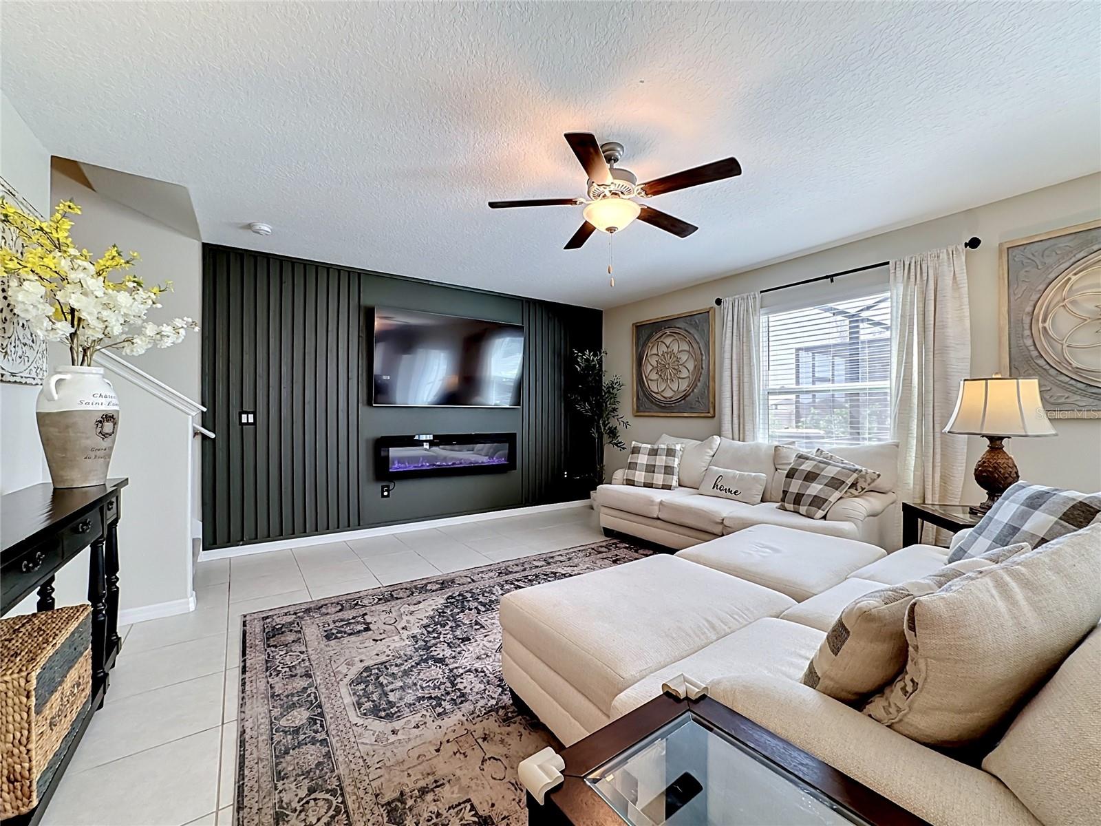 5519 BLUE AZURE DR, WIMAUMA, FL, 33598