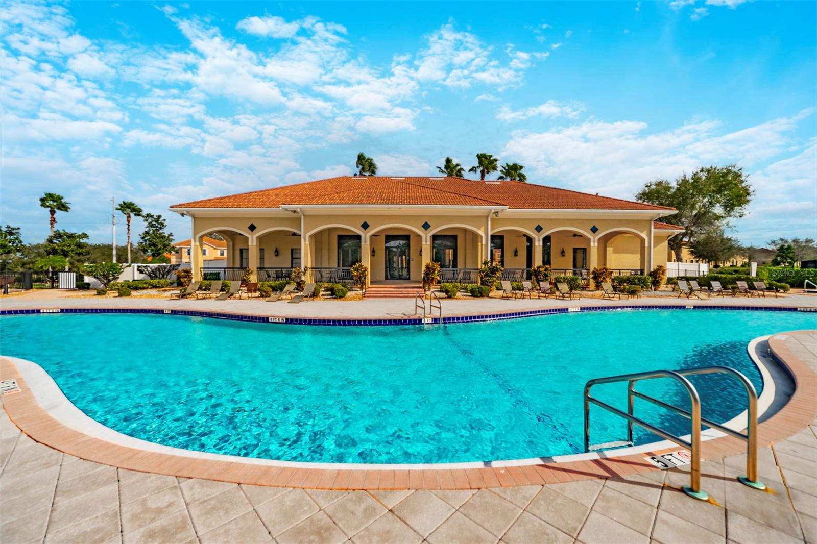 559 BAY LEAF DR, POINCIANA, FL, 34759