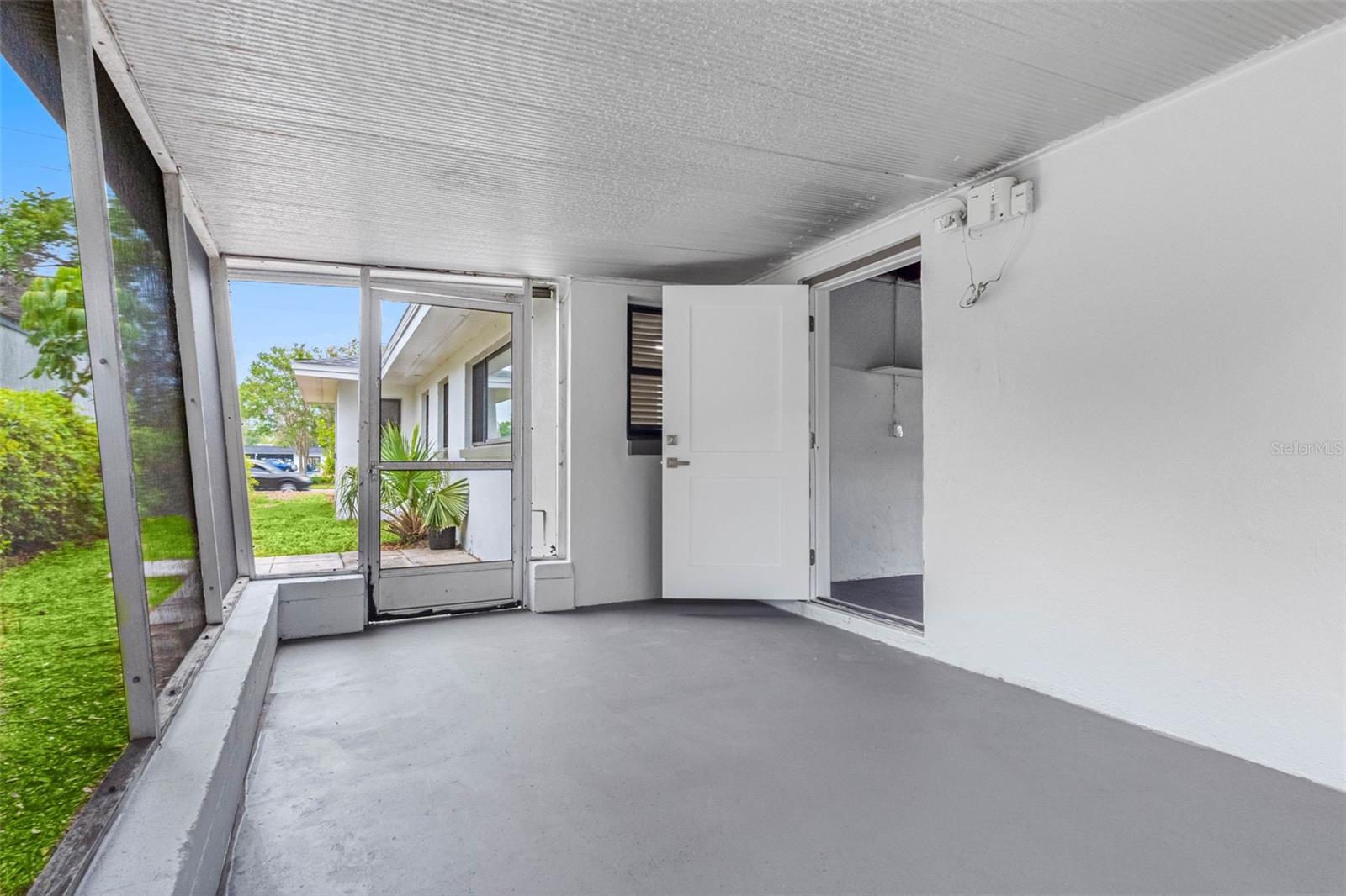 1005 APACHE TRL, CLEARWATER, FL, 33755