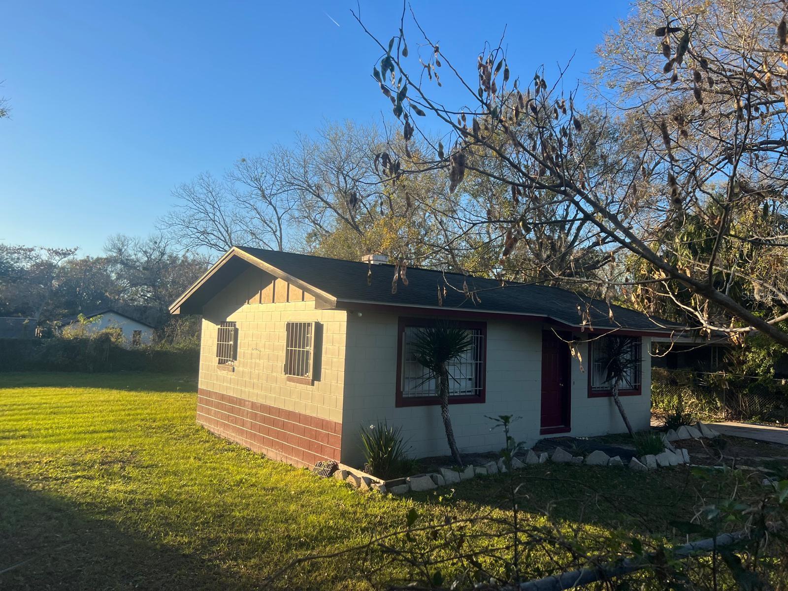 1112/1114 S BAY AVE, SANFORD, FL, 32771