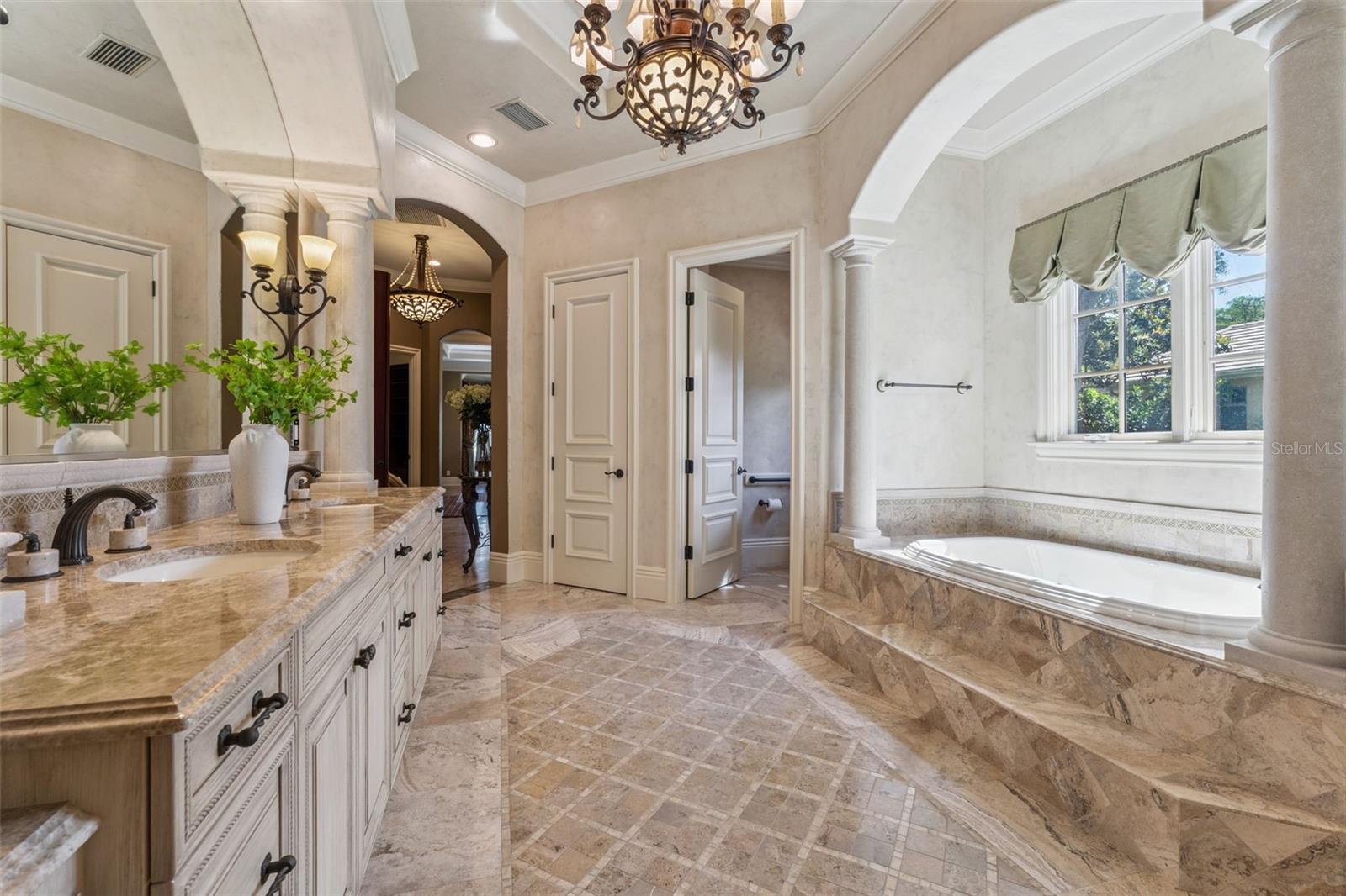 9225 BEVINGTON LN, ORLANDO, FL, 32827