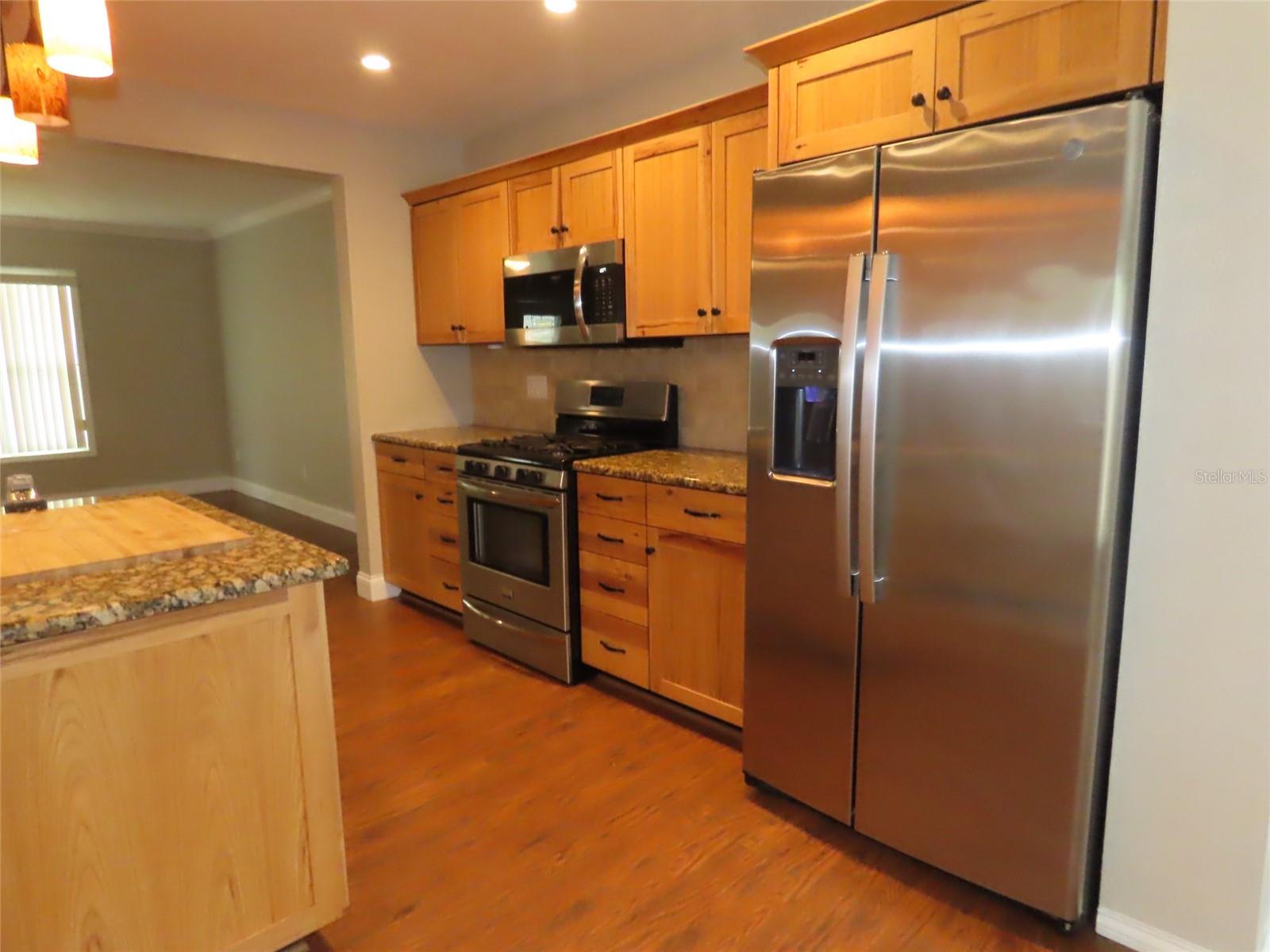 2277 S LAGOON CIR, CLEARWATER, FL, 33765