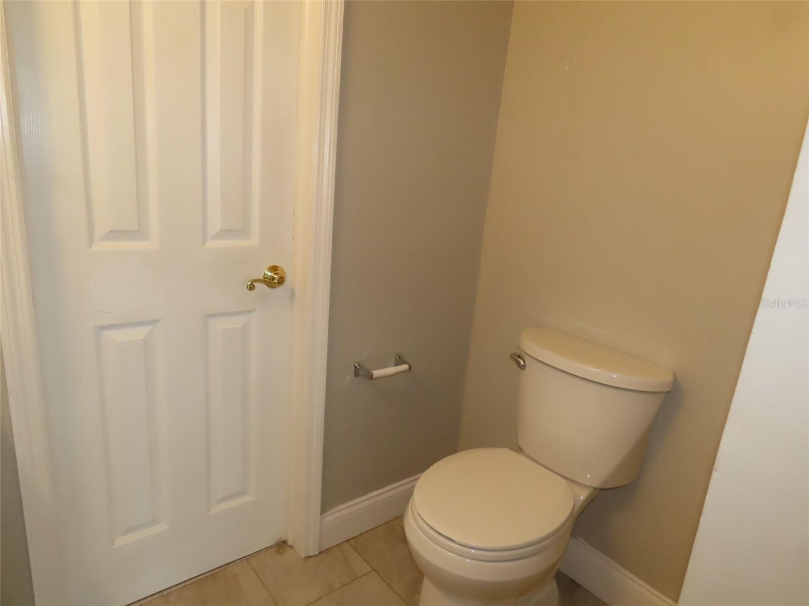 2277 S LAGOON CIR, CLEARWATER, FL, 33765