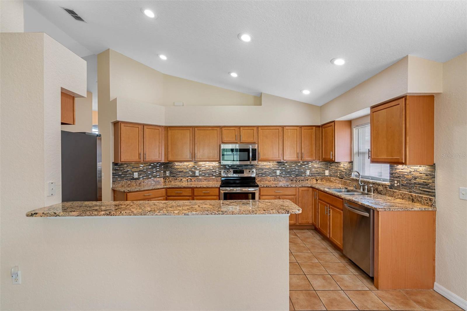 3063 WESTMORELAND DR, LAKELAND, FL, 33810