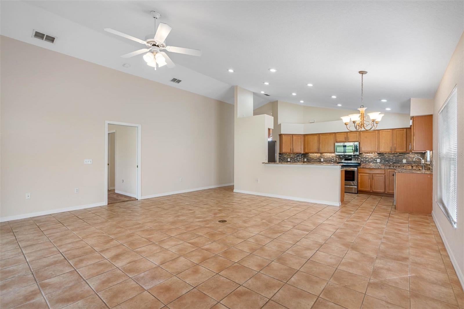 3063 WESTMORELAND DR, LAKELAND, FL, 33810
