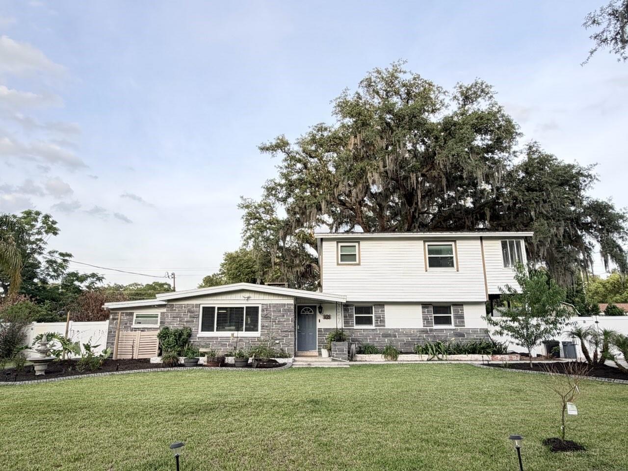 115 TEN OAK PL, VALRICO, FL, 33594