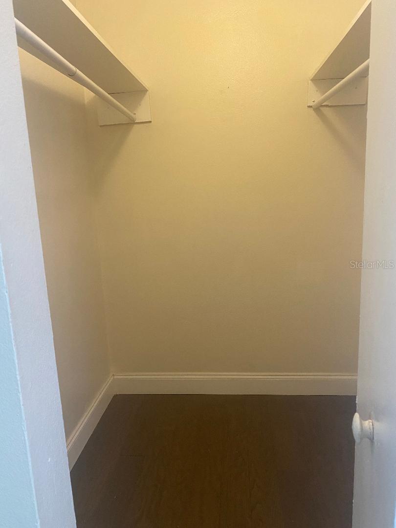 1003 WINTERBERRY LN, ORLANDO, FL, 32811